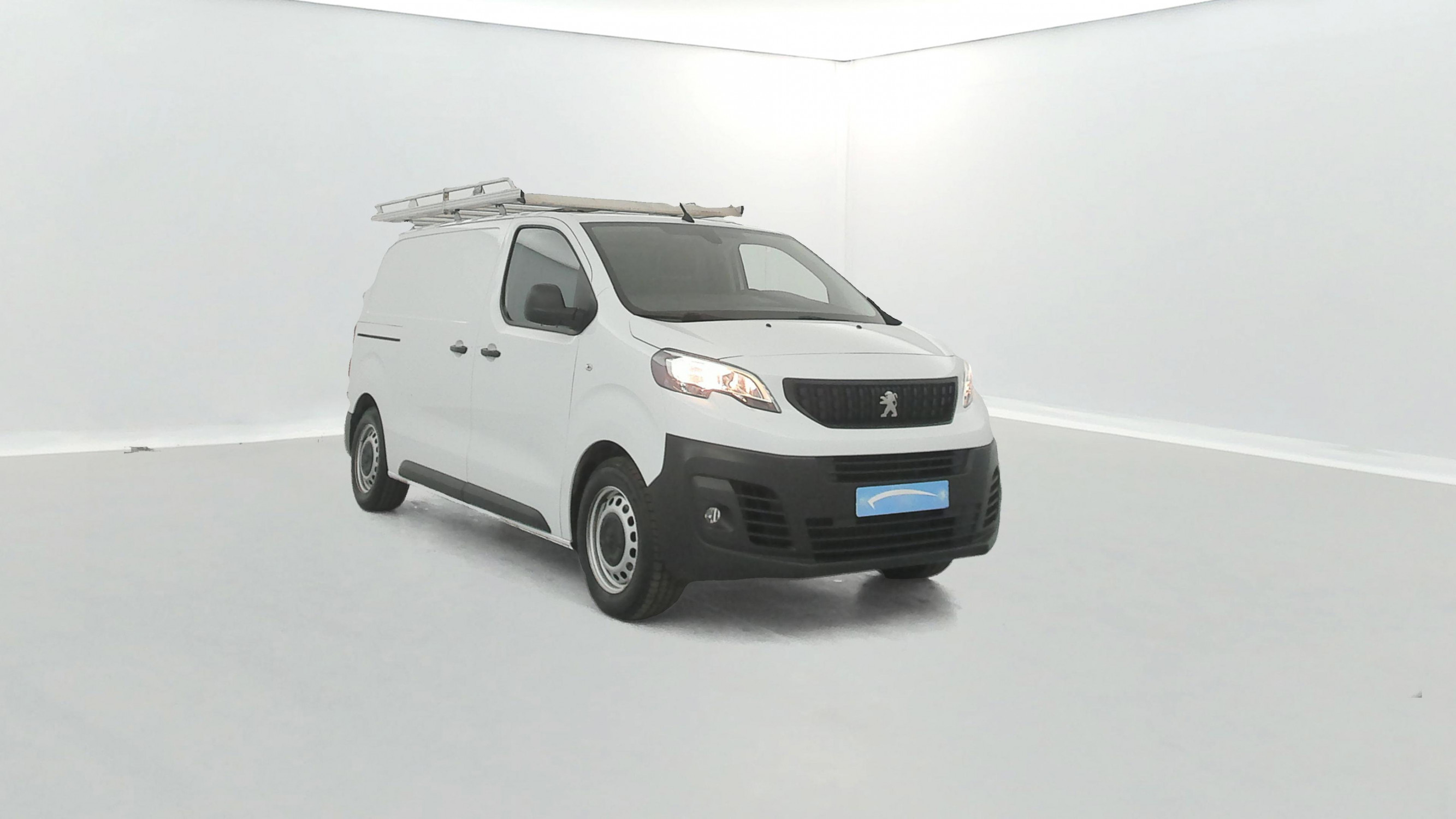 Vente en ligne Peugeot Expert EXPERT FGN TOLE M BLUEHDI 120 S&S BVM6 au prix de 20 890 €
