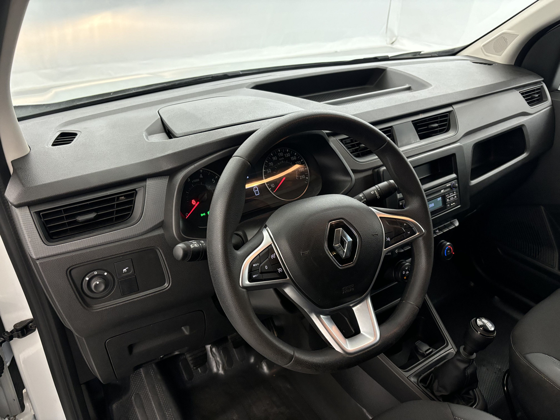 Vente en ligne Renault Express Van  BLUE DCI 95 - 22 au prix de 14 990 €
