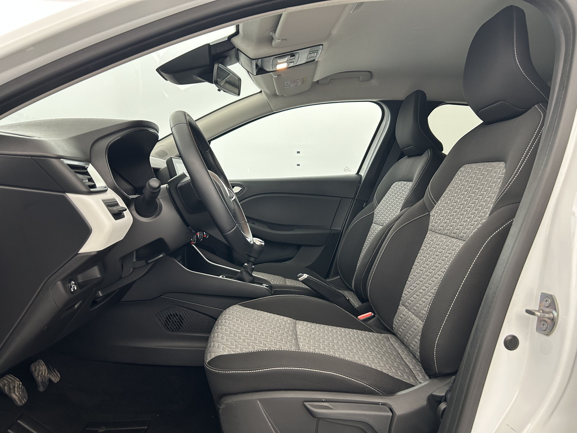 Vente en ligne Renault Clio 5 Clio TCe 100 GPL au prix de 14 490 €