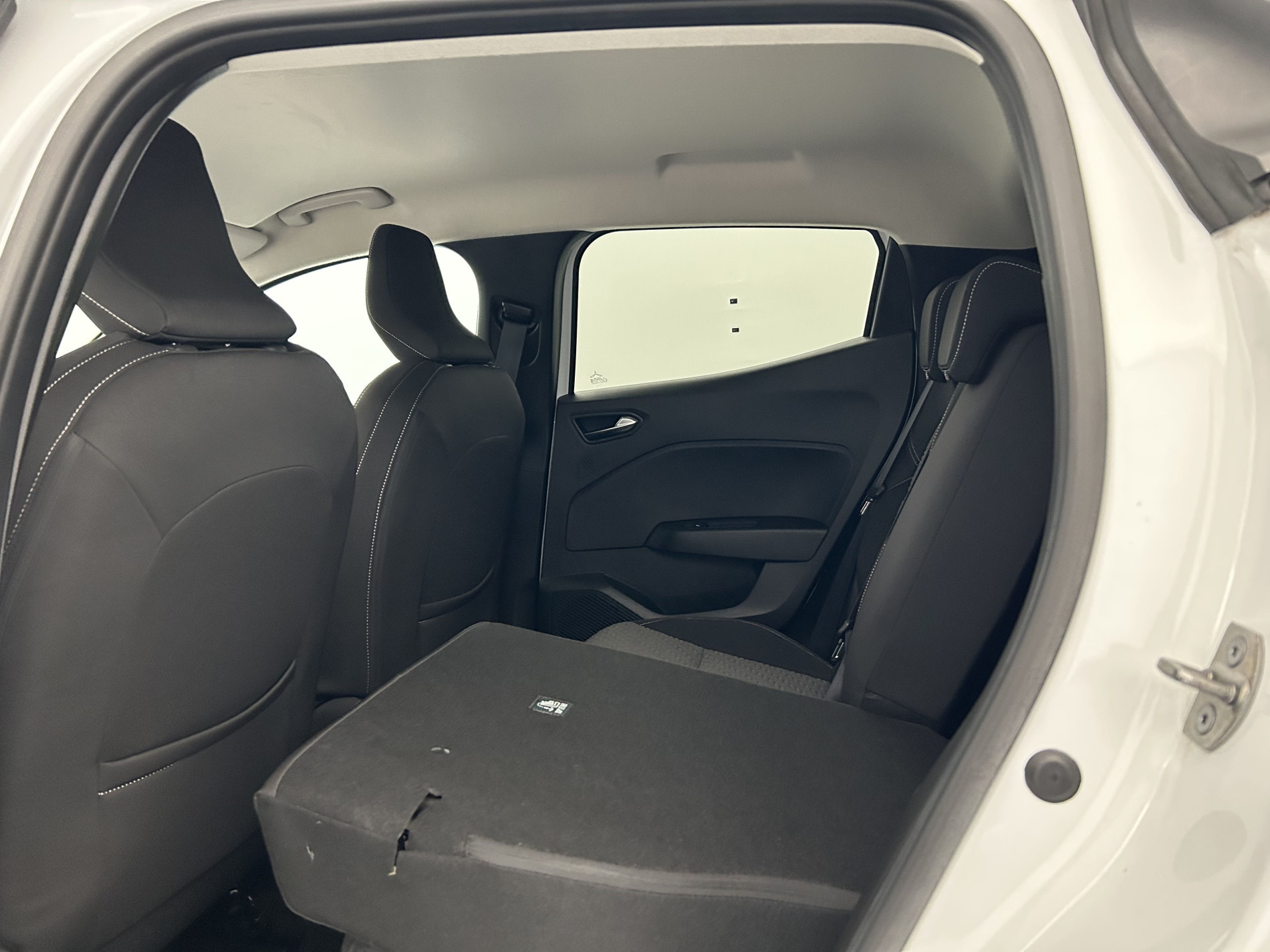 Vente en ligne Renault Clio 5 Clio TCe 100 GPL au prix de 14 490 €
