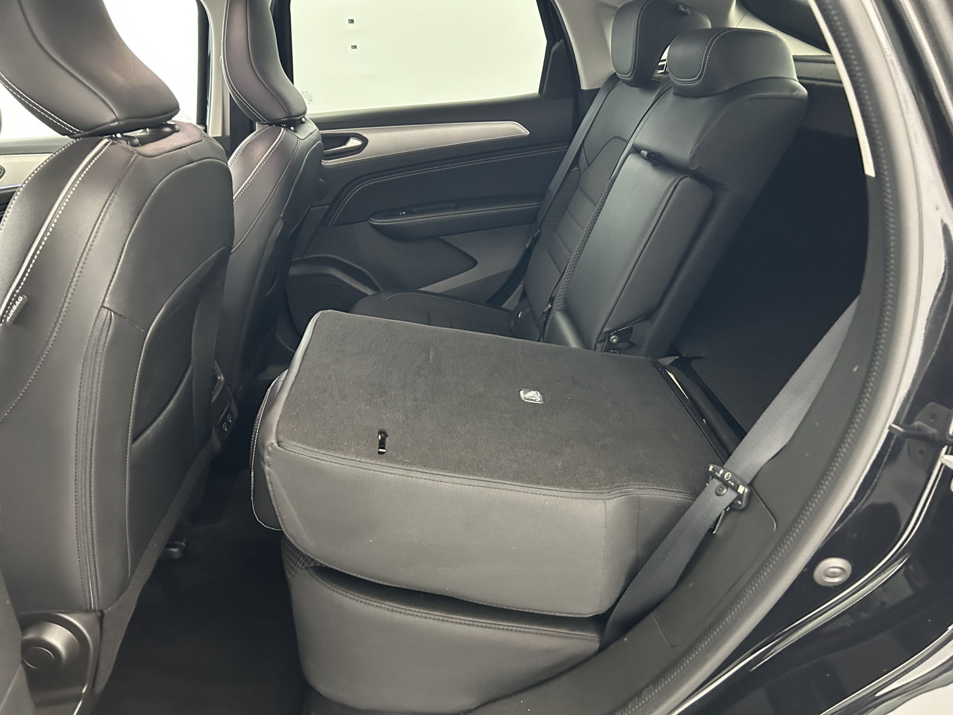 Vente en ligne Renault Arkana  E-Tech hybride 145 - 22 au prix de 19 270 €