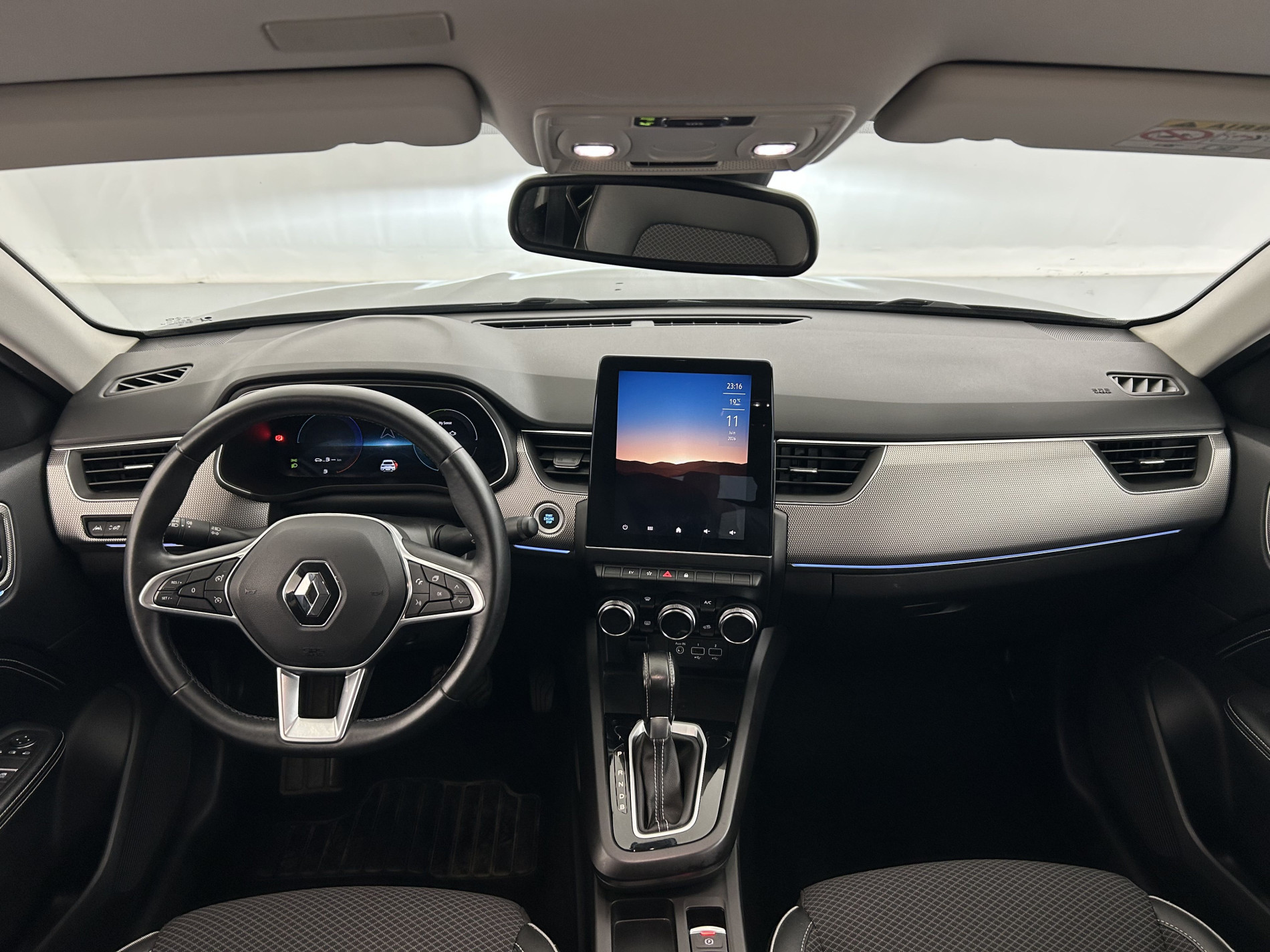 Vente en ligne Renault Arkana  E-Tech hybride 145 - 22 au prix de 19 270 €