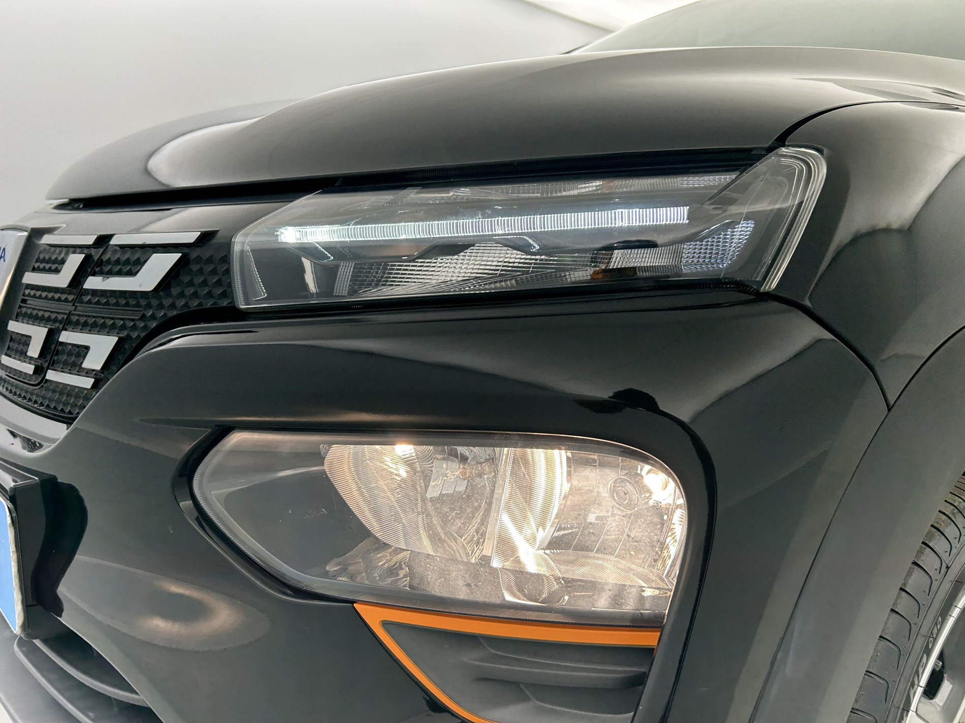 Vente en ligne Dacia Spring  Achat Intégral au prix de 10 790 €