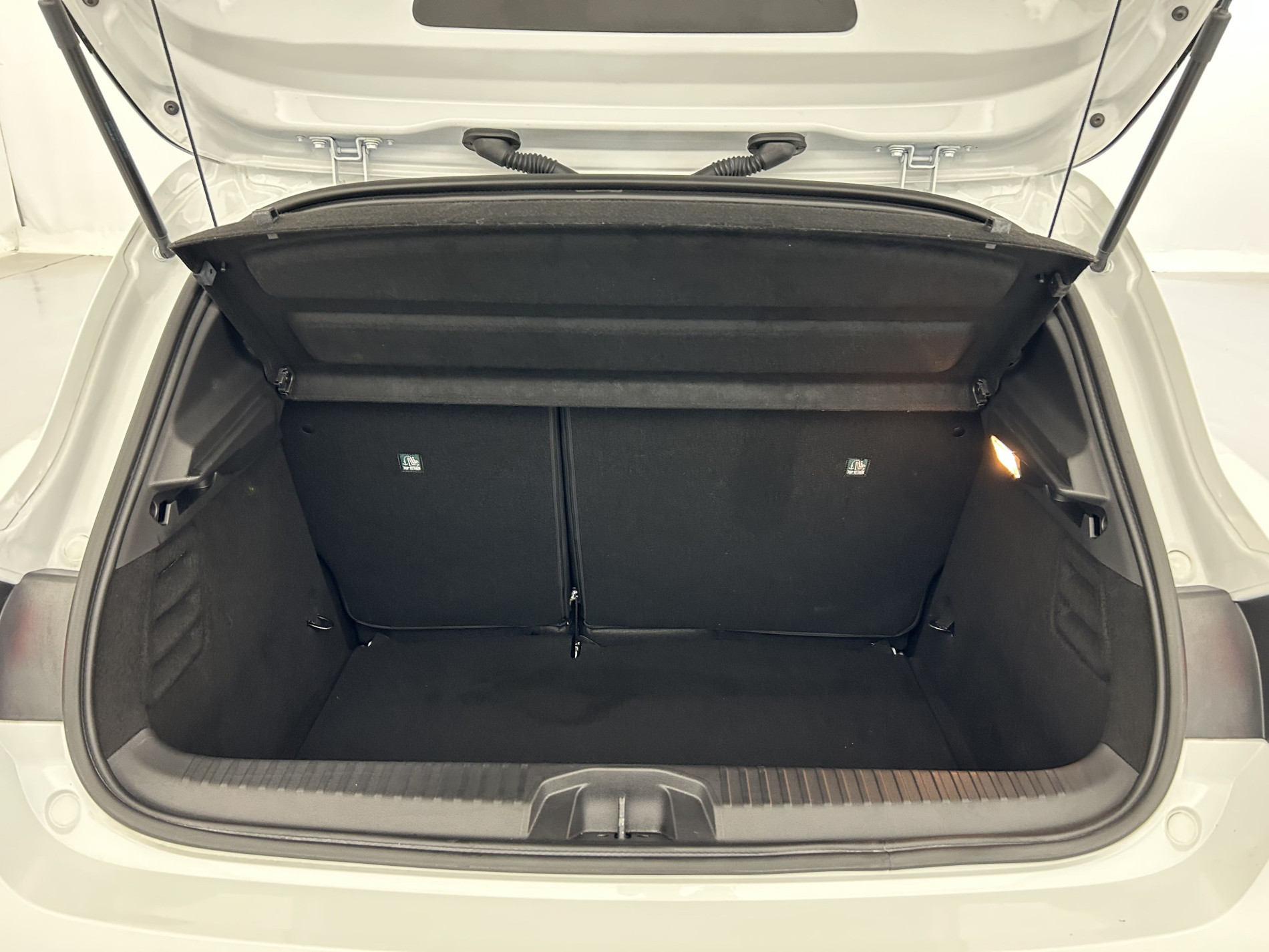 Vente en ligne Renault Clio 5 Clio TCe 100 GPL au prix de 14 490 €