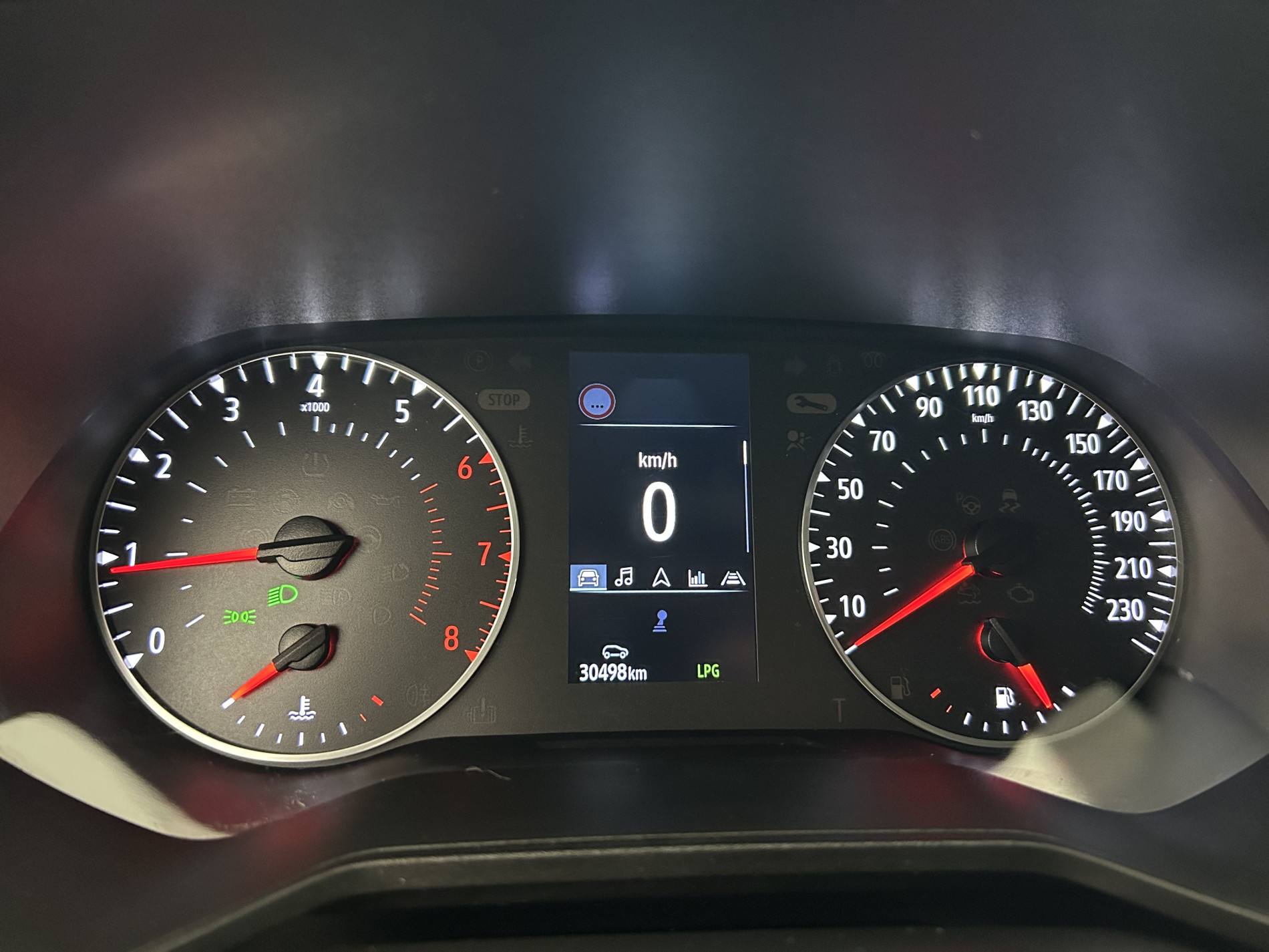 Vente en ligne Renault Clio 5 Clio TCe 100 GPL au prix de 14 490 €