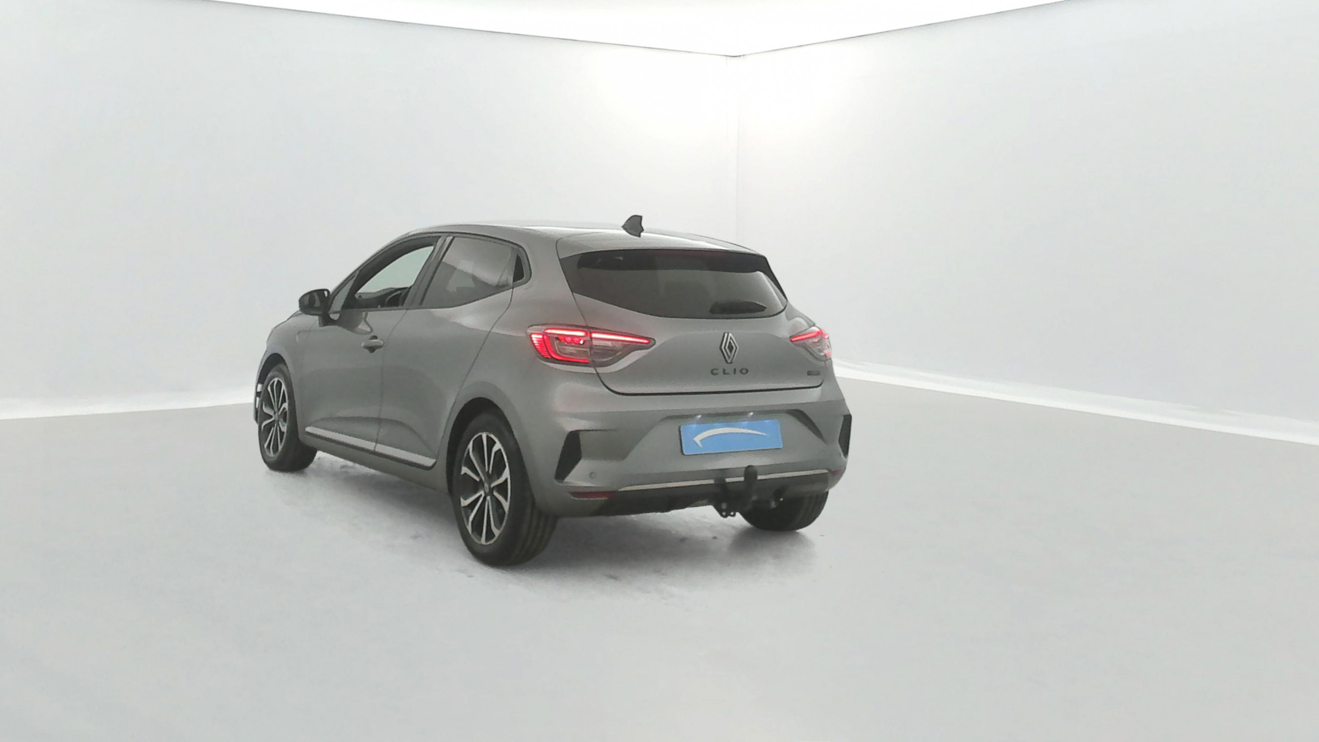 Vente en ligne Renault Clio 5 Clio E-Tech hybride 145 au prix de 18 290 €