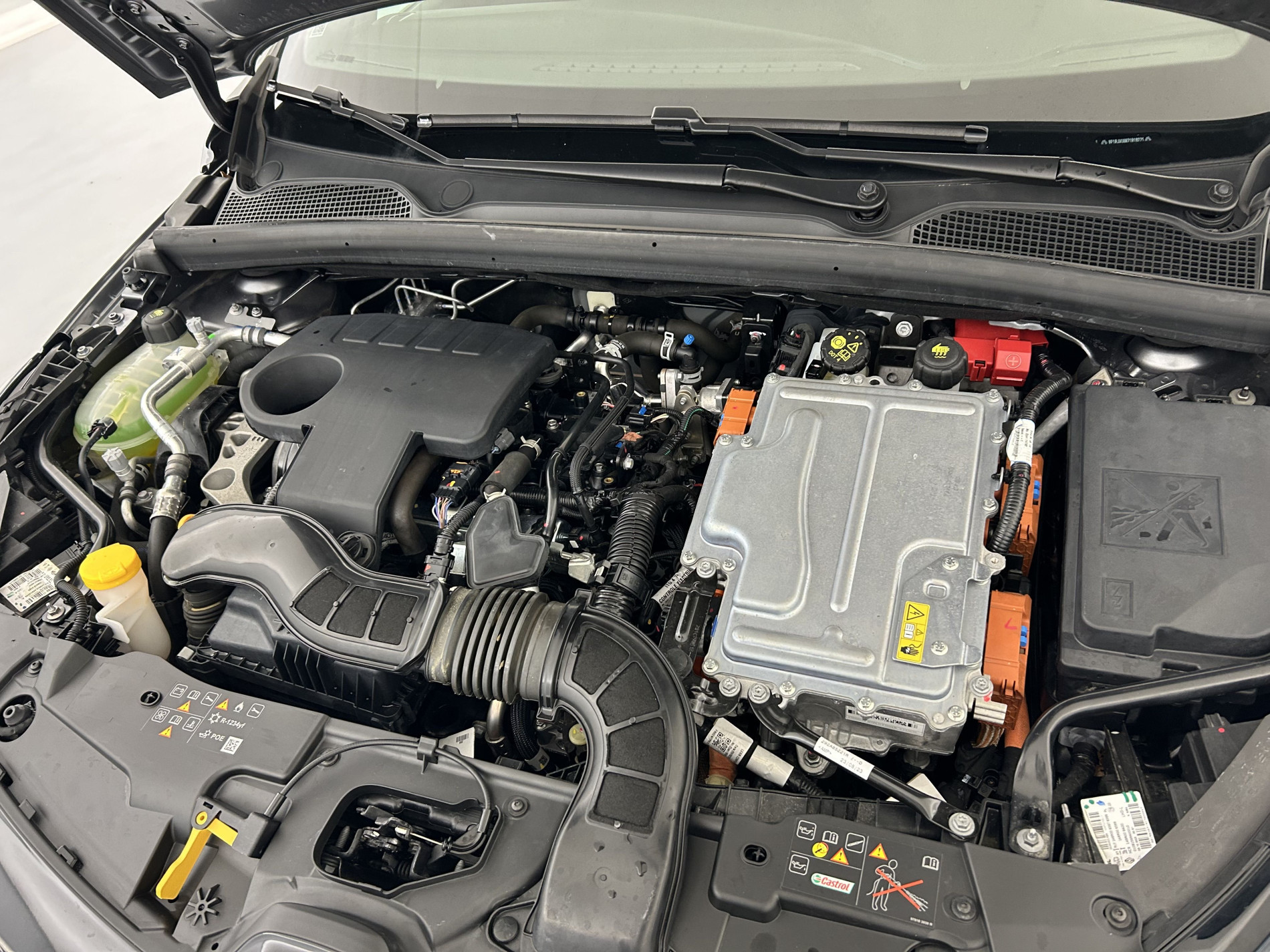 Vente en ligne Renault Clio 5 Clio E-Tech hybride 145 au prix de 18 290 €