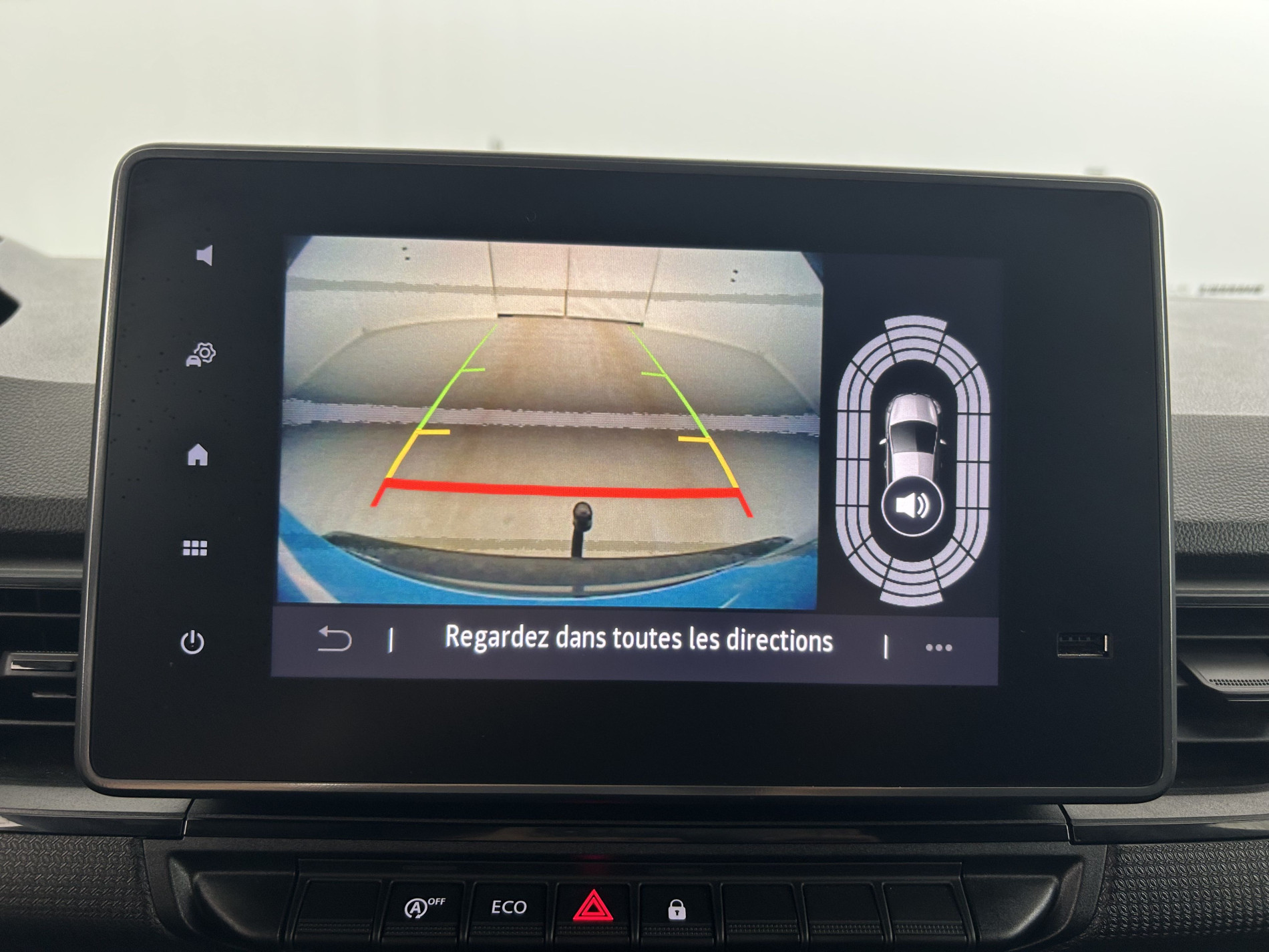 Vente en ligne Renault Kangoo Van  TCE 100 au prix de 14 990 €