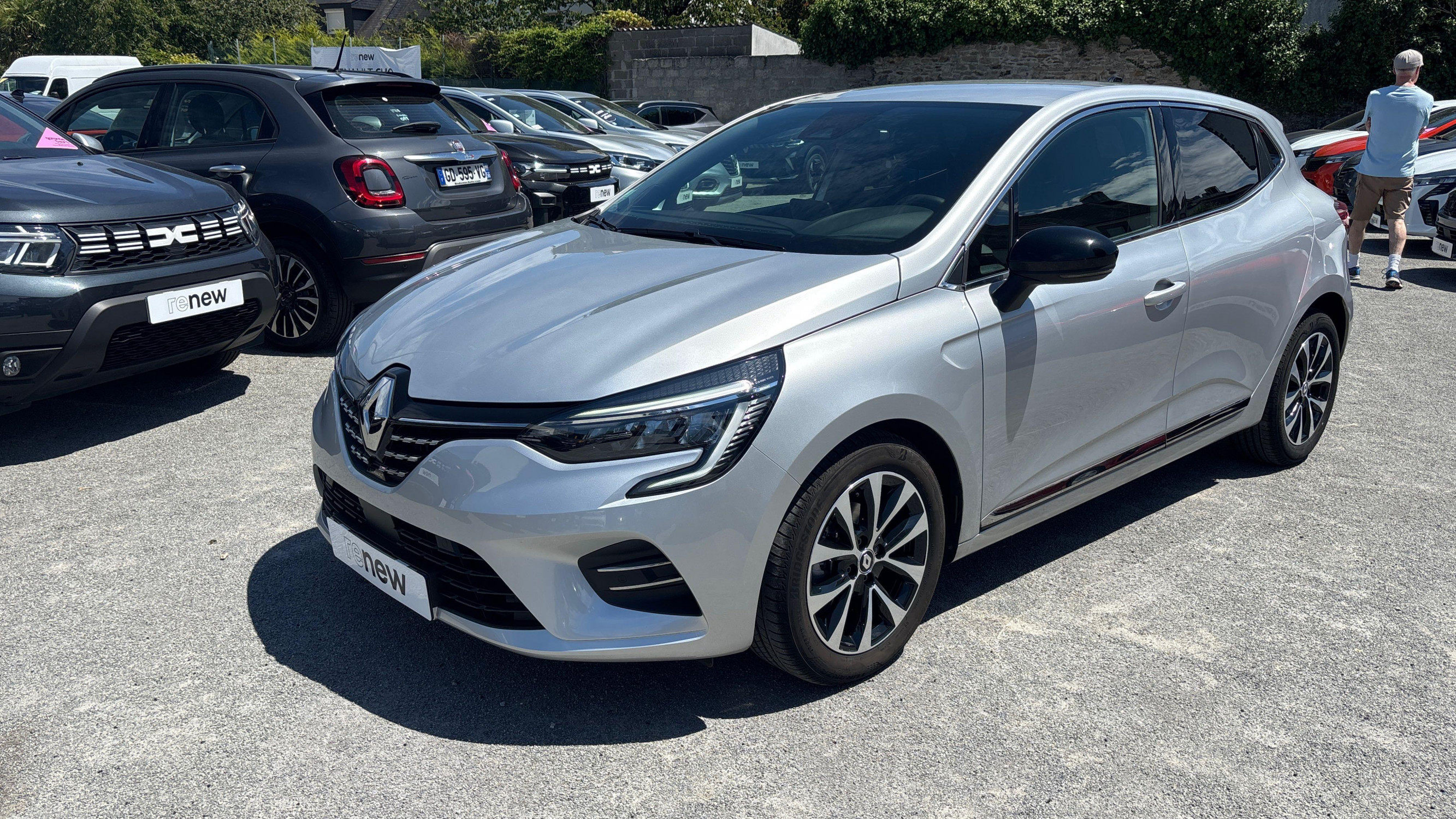 Renault Clio 5 Clio TCe 90 occasion de 2023 en vente à Vannes