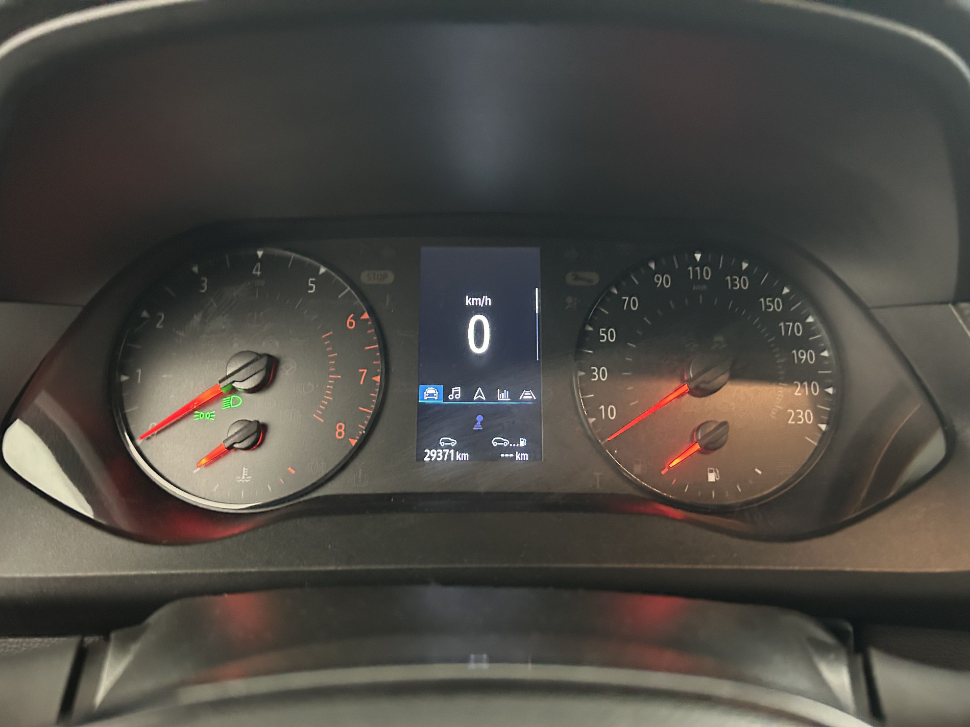 Vente en ligne Renault Kangoo Van  TCE 100 au prix de 14 990 €