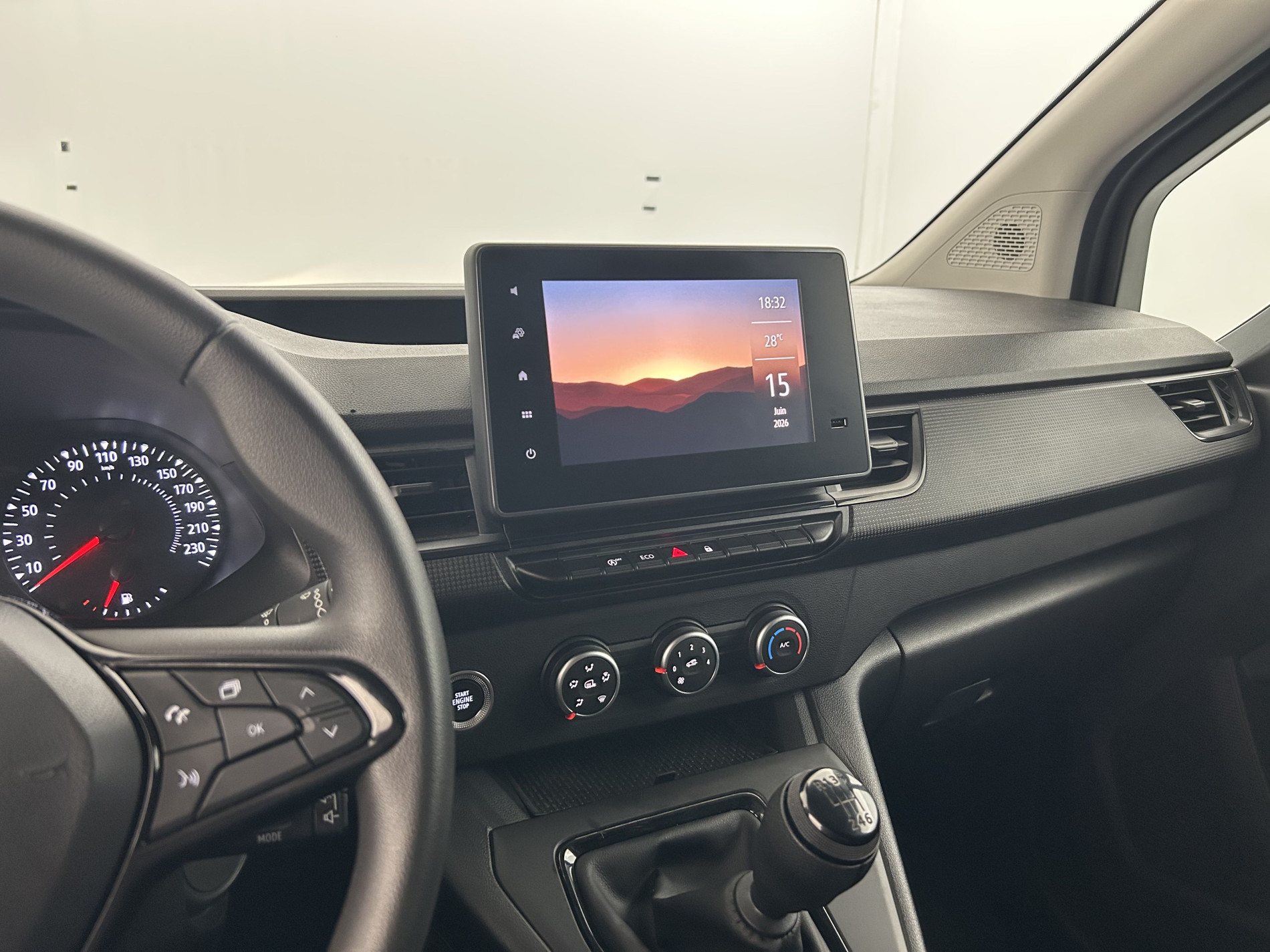 Vente en ligne Renault Kangoo Van  TCE 100 au prix de 14 990 €