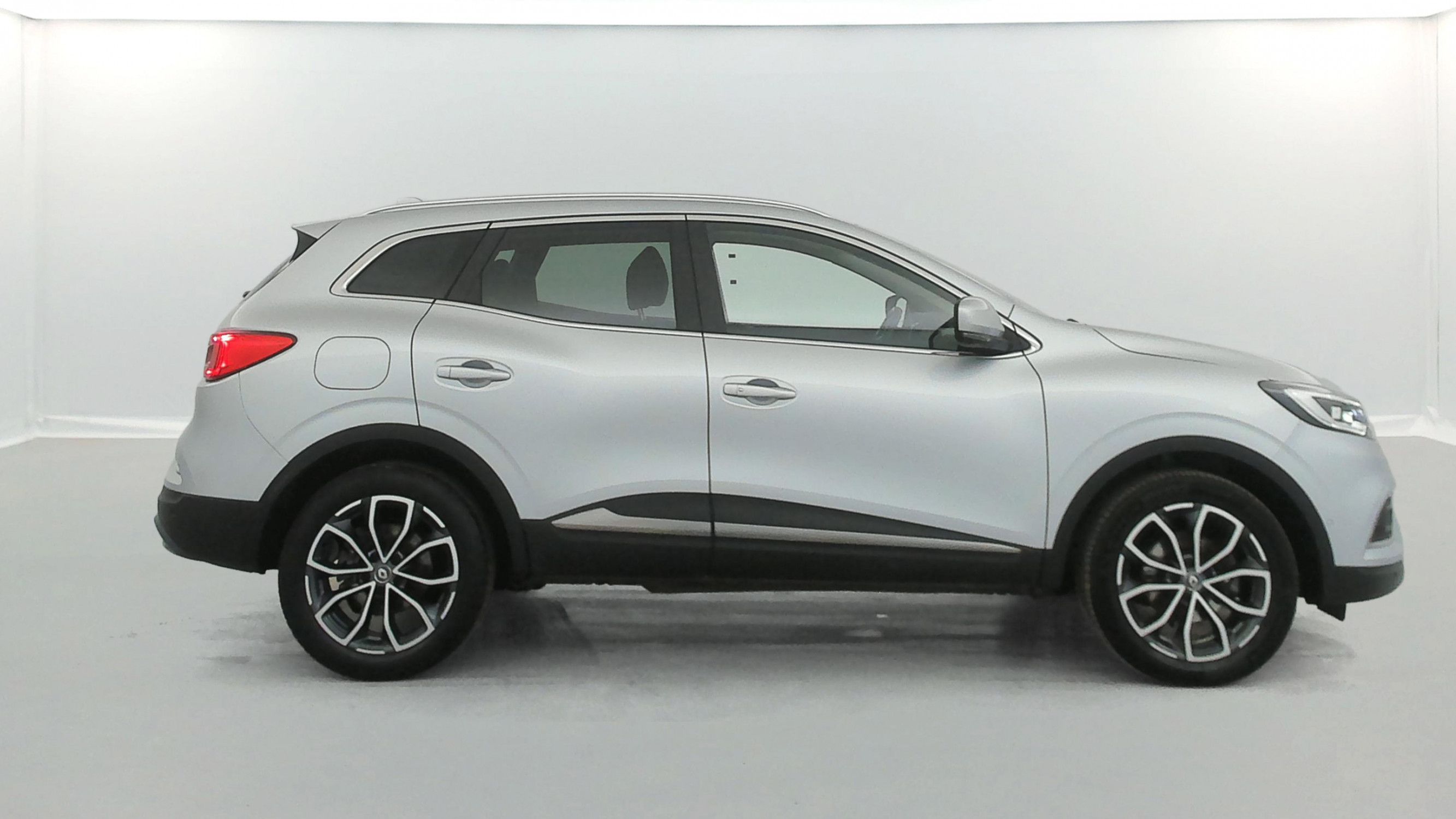 Vente en ligne Renault Kadjar  TCe 140 FAP EDC au prix de 15 490 €