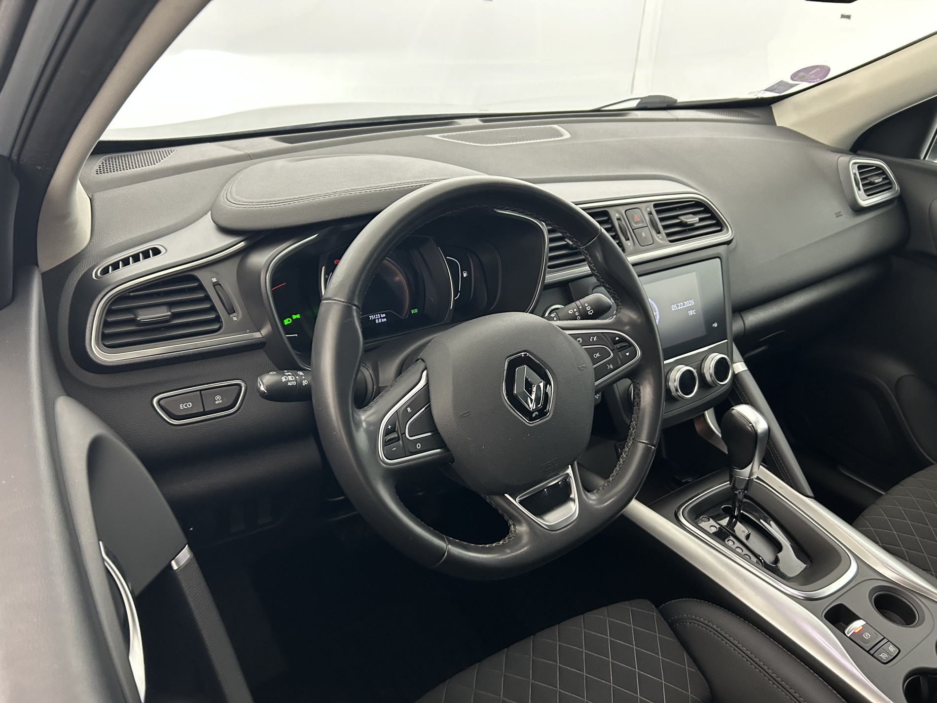 Vente en ligne Renault Kadjar  TCe 140 FAP EDC au prix de 15 490 €
