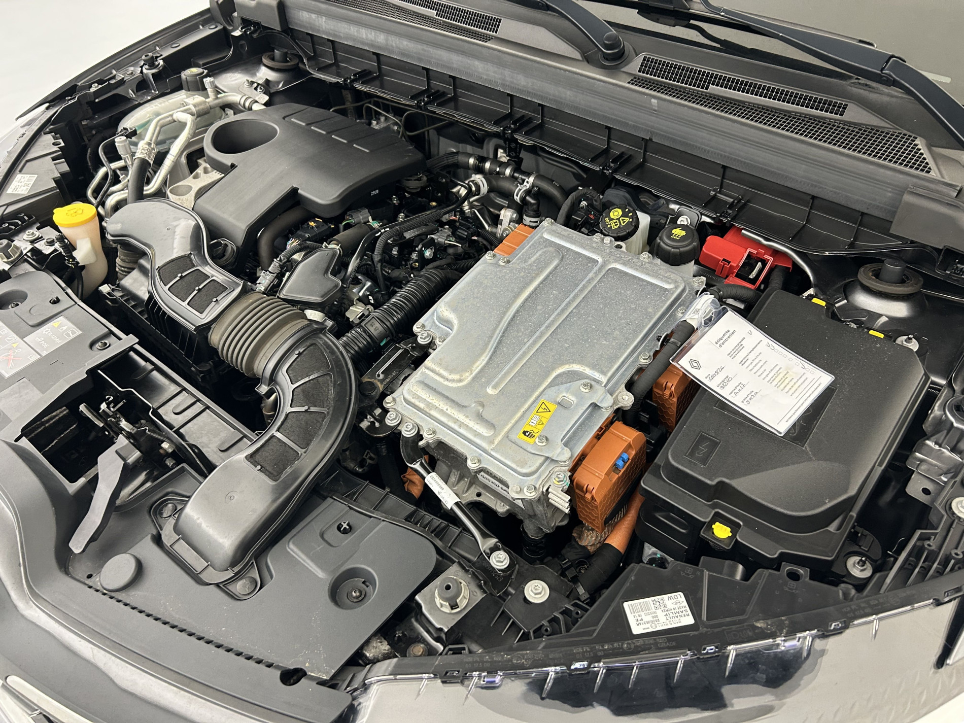Vente en ligne Renault Arkana  E-Tech hybride 145 - 22 au prix de 17 390 €