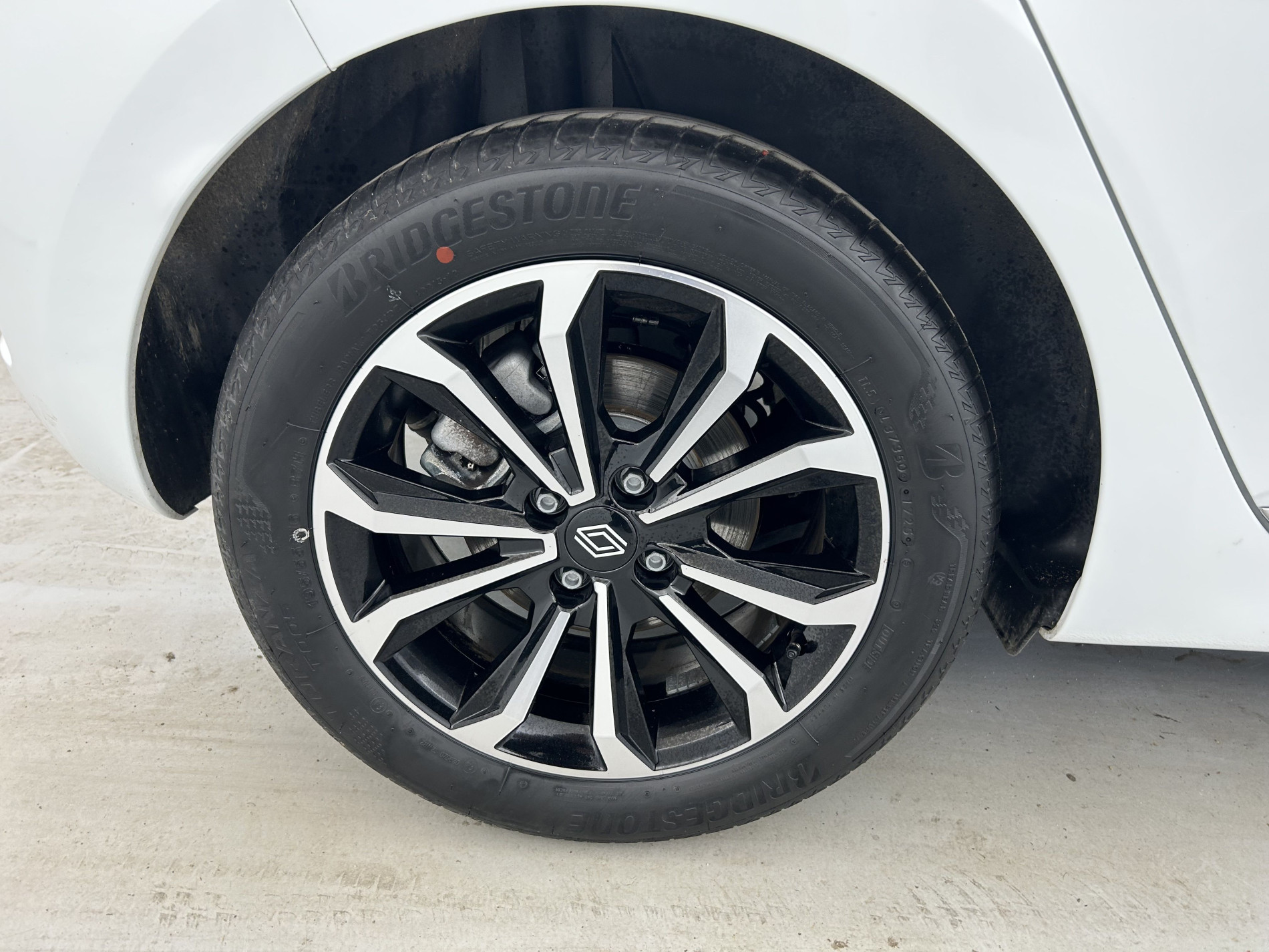 Vente en ligne Renault Clio 5 Clio E-Tech full hybrid 145 ch GSR2 au prix de 21 670 €