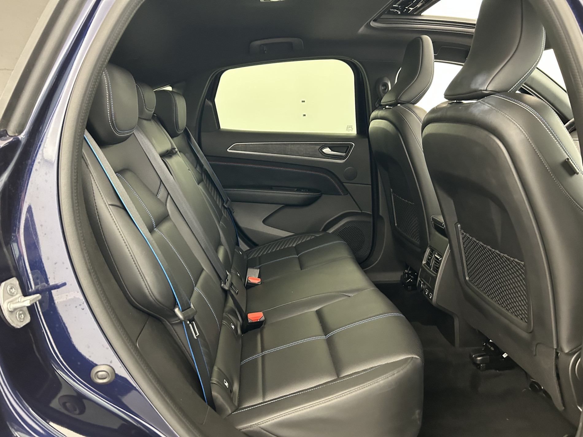Vente en ligne Renault Arkana  E-Tech full hybrid 145 GSR2 au prix de 28 990 €