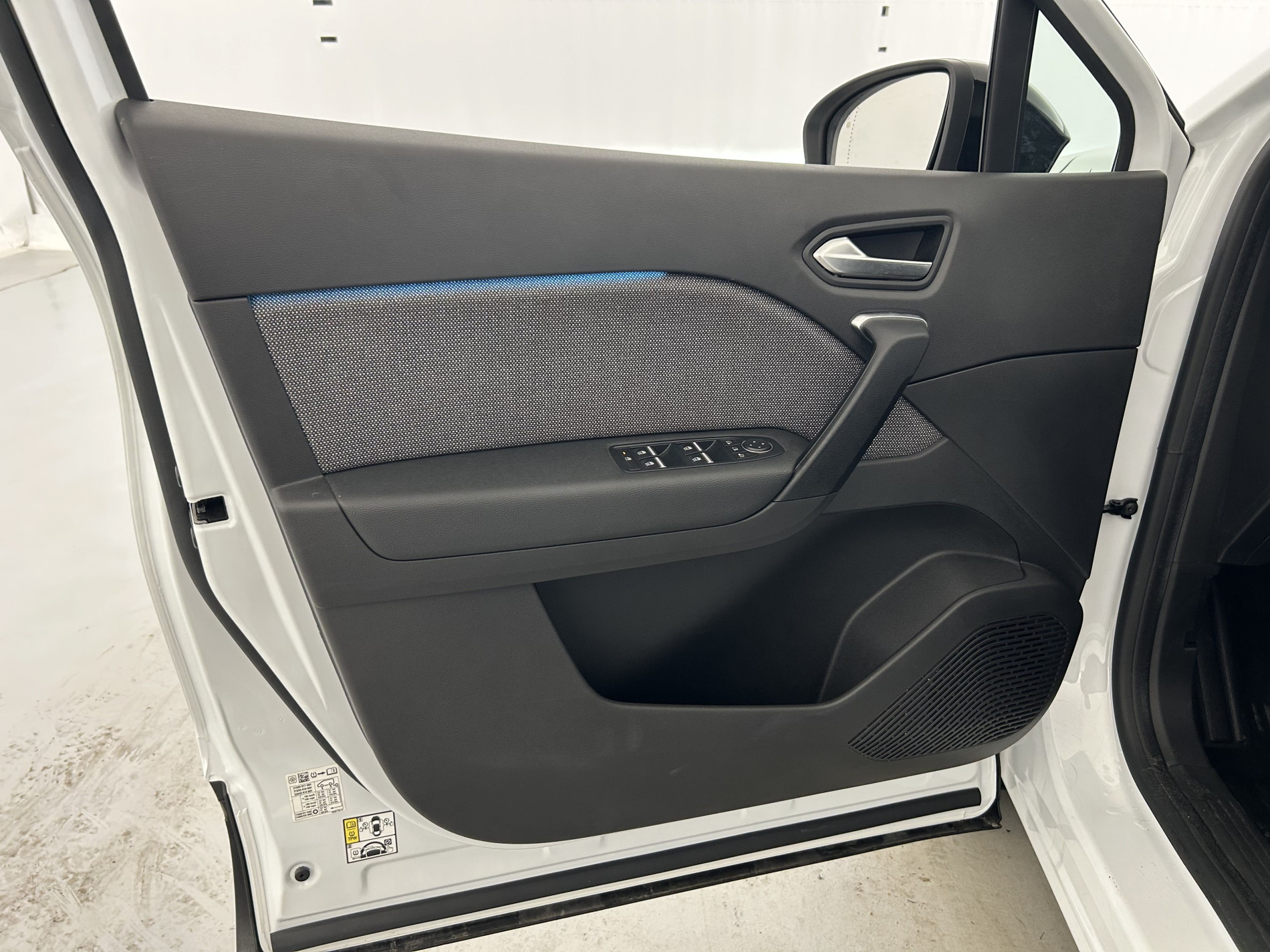 Vente en ligne Renault Symbioz  E-Tech full hybrid 145 au prix de 27 690 €