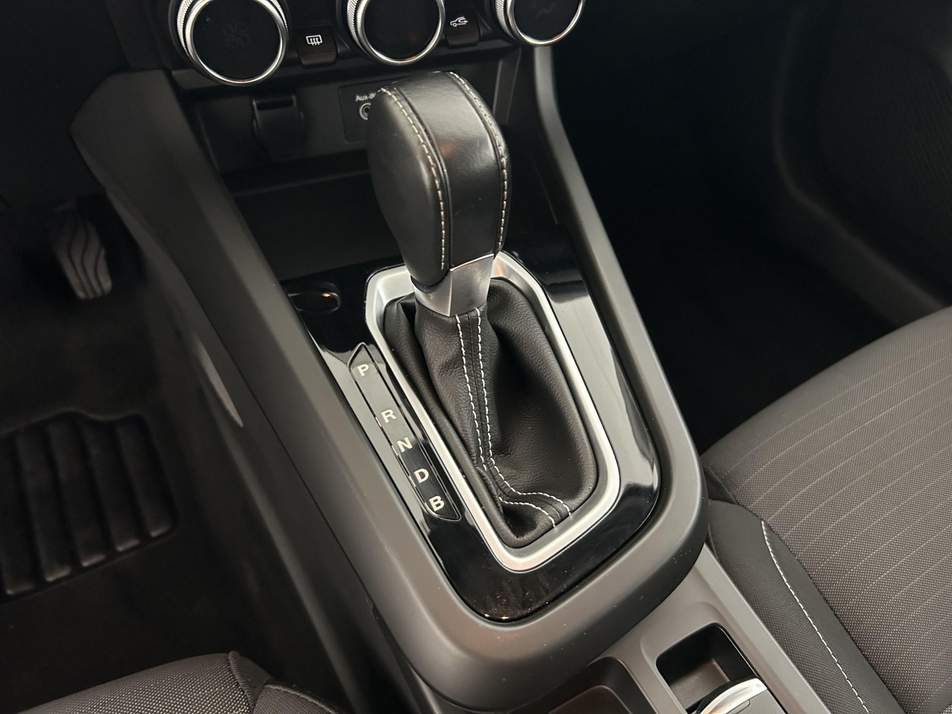 Vente en ligne Renault Arkana  E-Tech hybride 145 - 22 au prix de 17 390 €