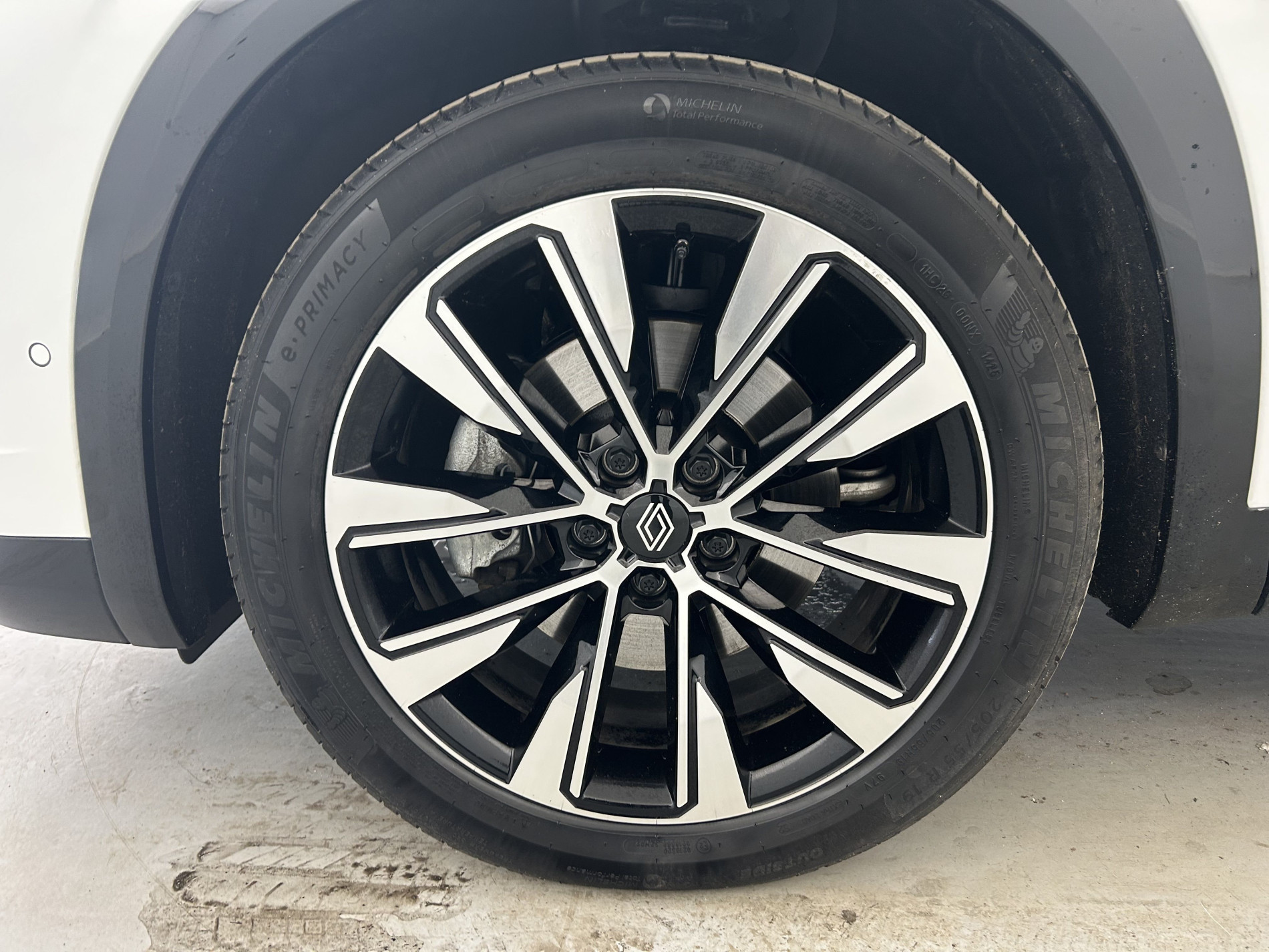 Vente en ligne Renault Austral  full hybrid E-Tech 200 ch au prix de 31 790 €