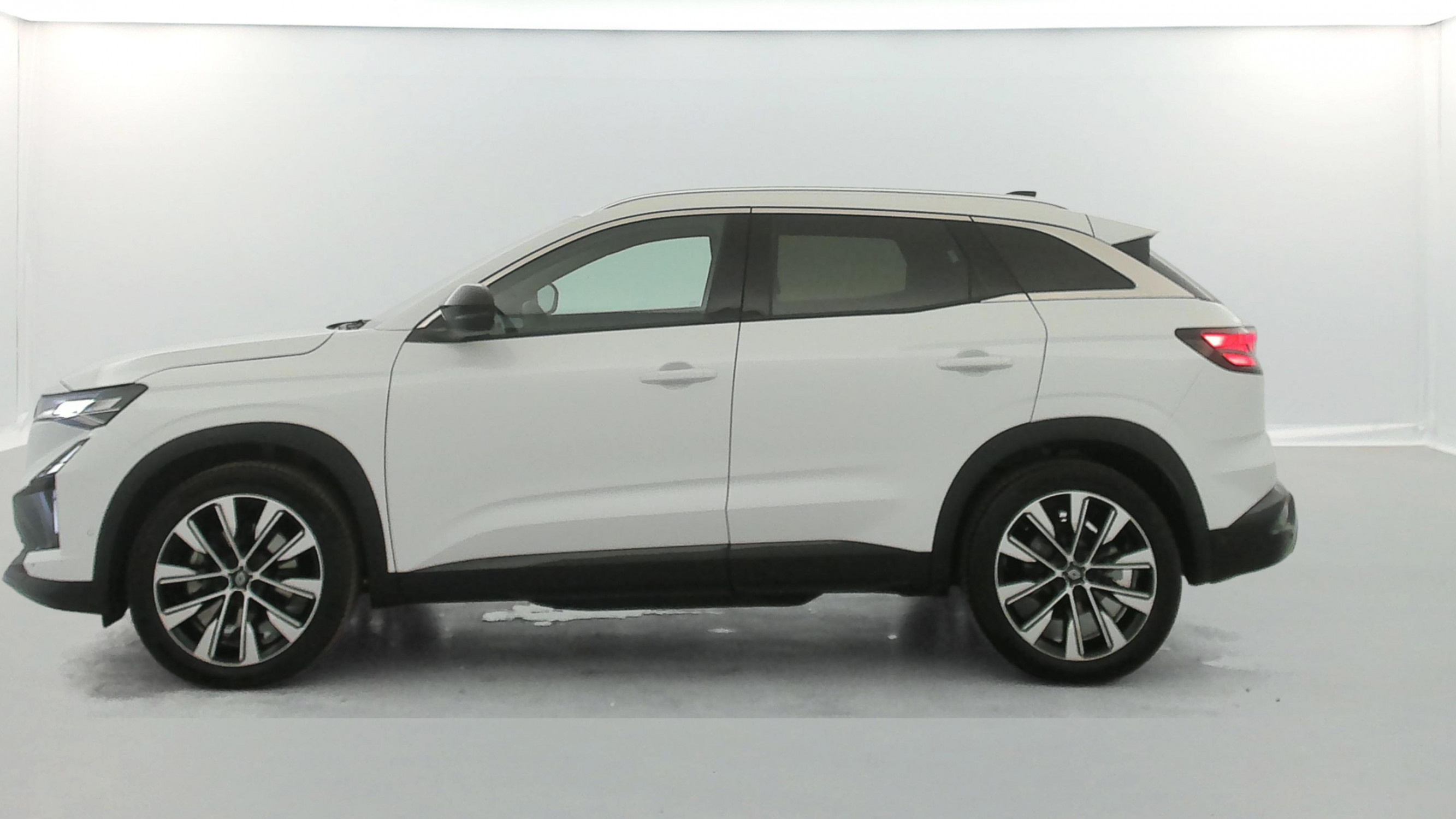Vente en ligne Renault Austral  full hybrid E-Tech 200 ch au prix de 31 790 €