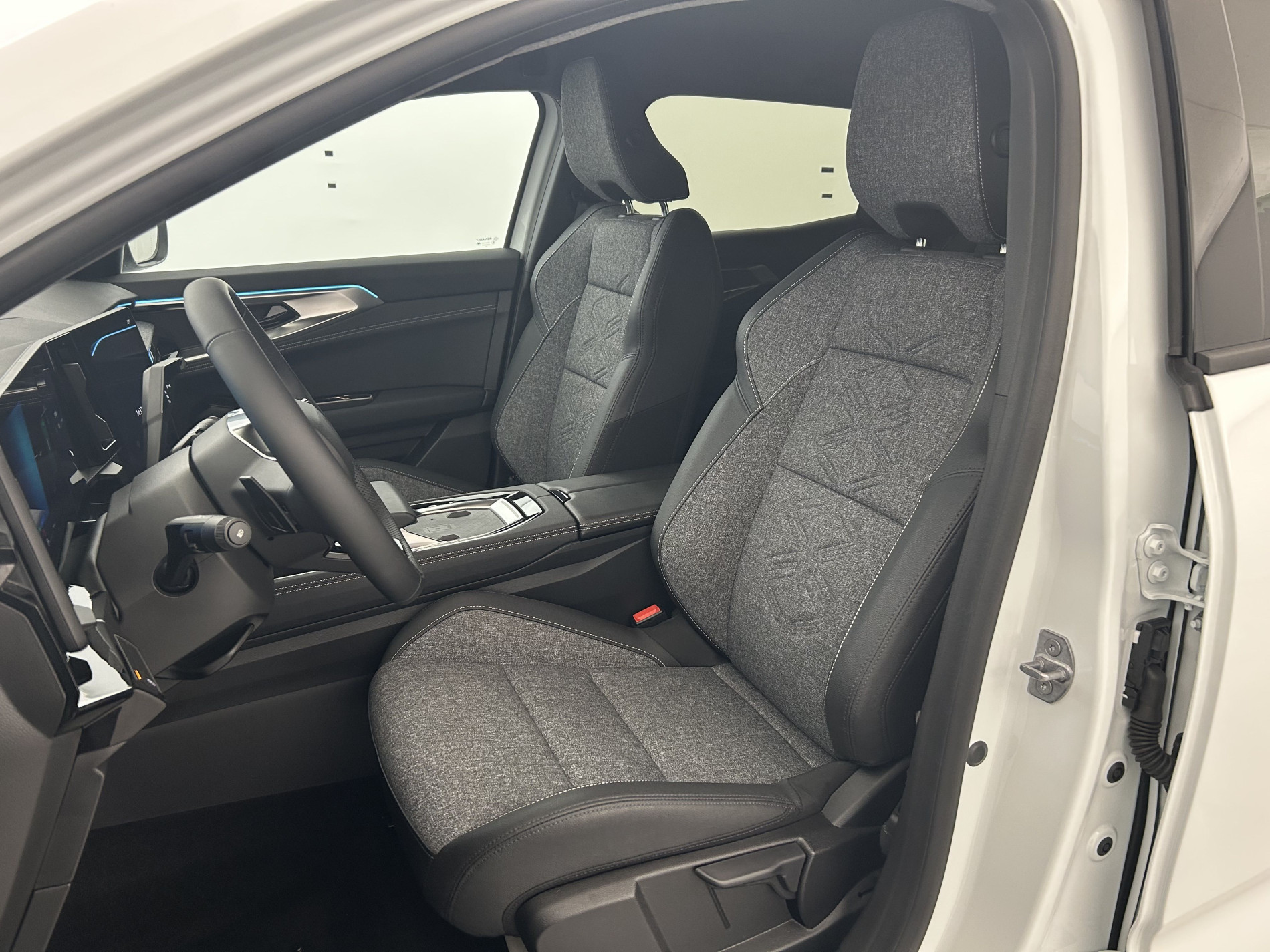 Vente en ligne Renault Austral  full hybrid E-Tech 200 ch au prix de 31 790 €