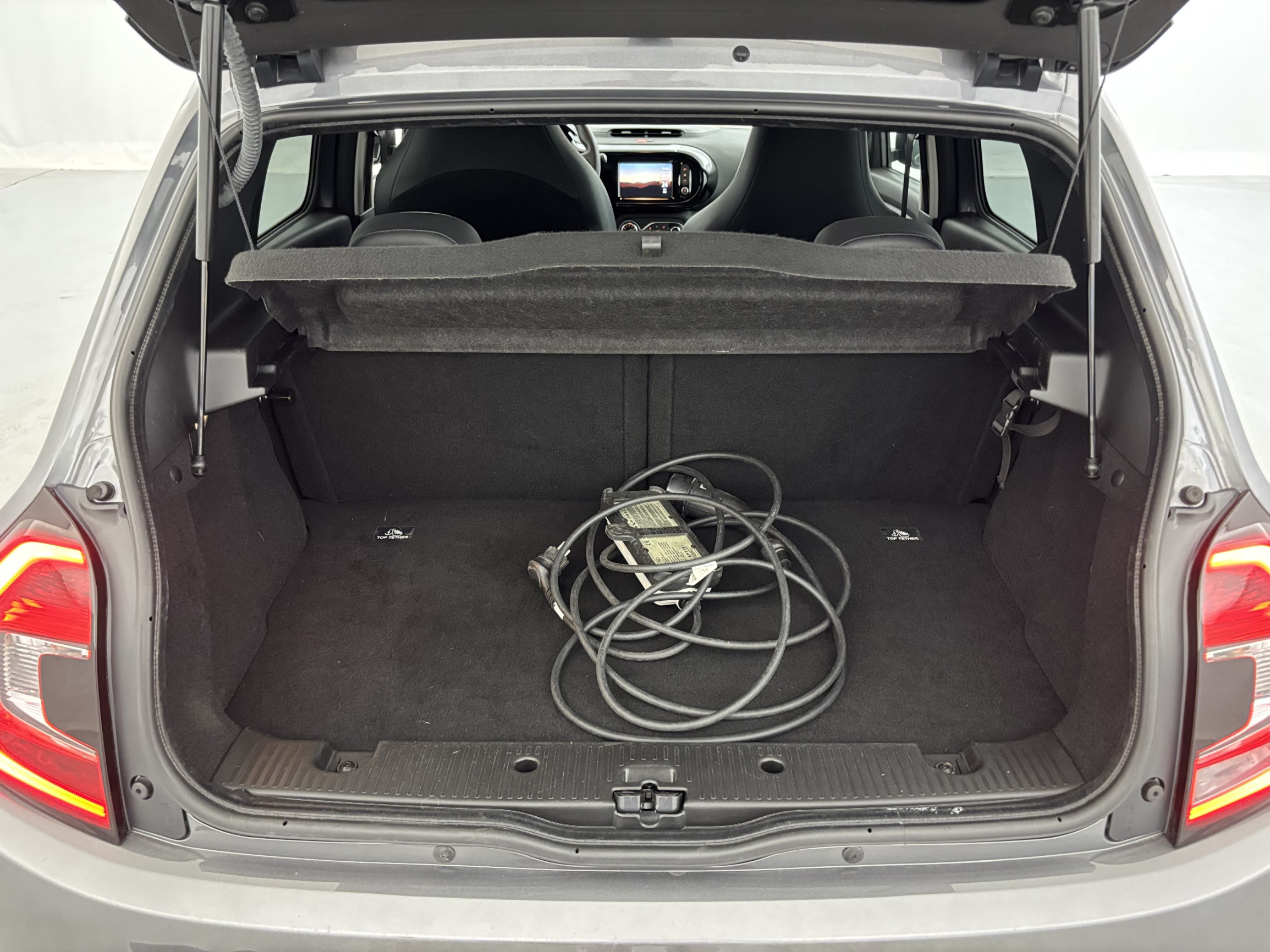 Vente en ligne Renault Twingo Electrique Twingo III E-Tech au prix de 14 490 €