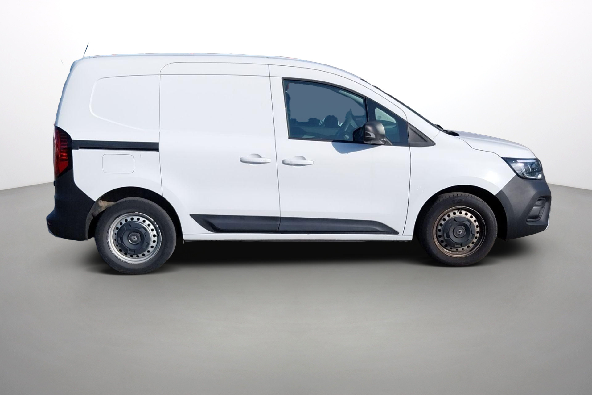 Vente en ligne Renault Kangoo Van  FG TOLE DCI 115 L1 au prix de 15 990 €