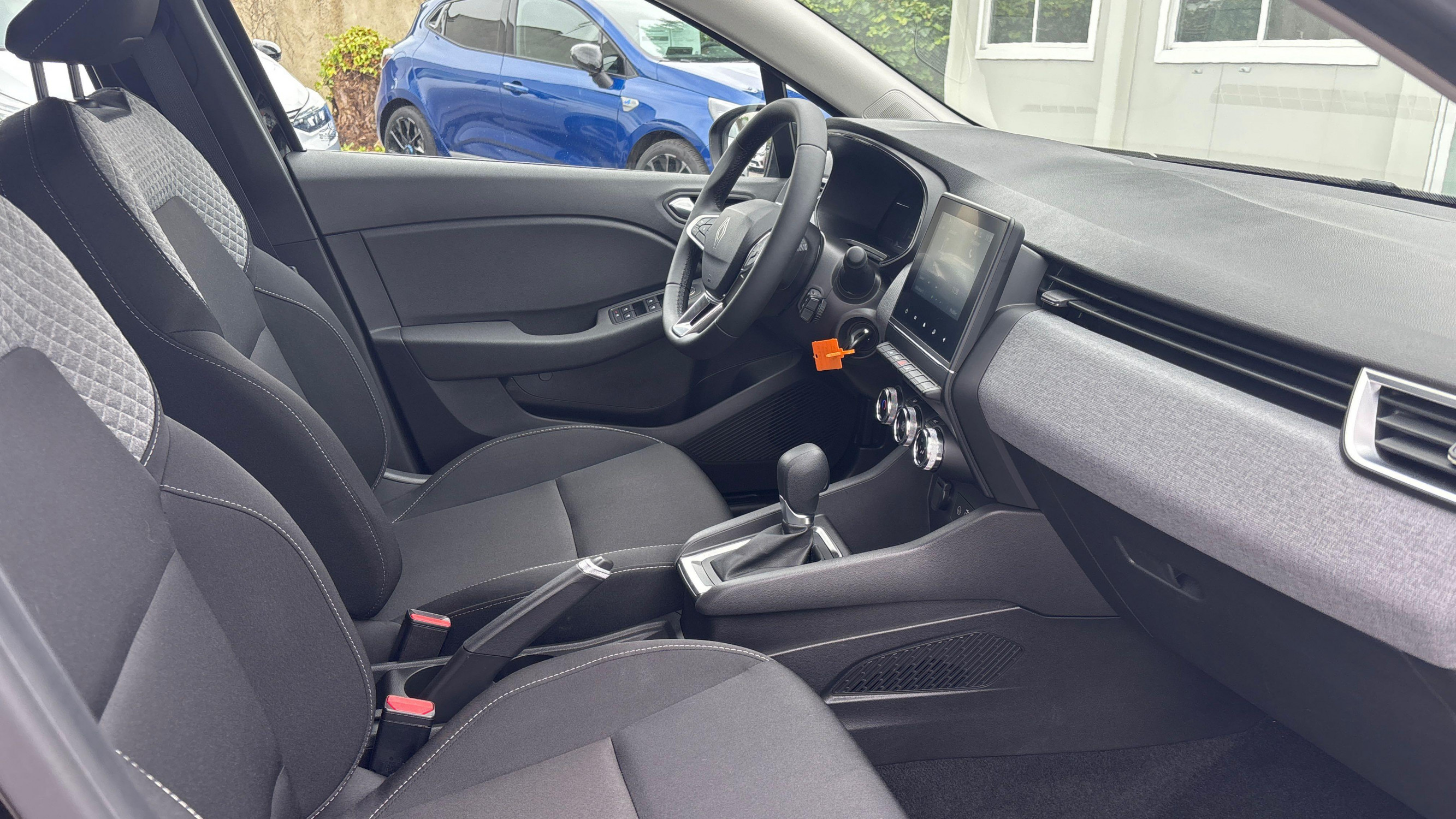 Vente en ligne Renault Clio 5 Clio E-Tech full hybrid 145 ch GSR2 au prix de 20 170 €