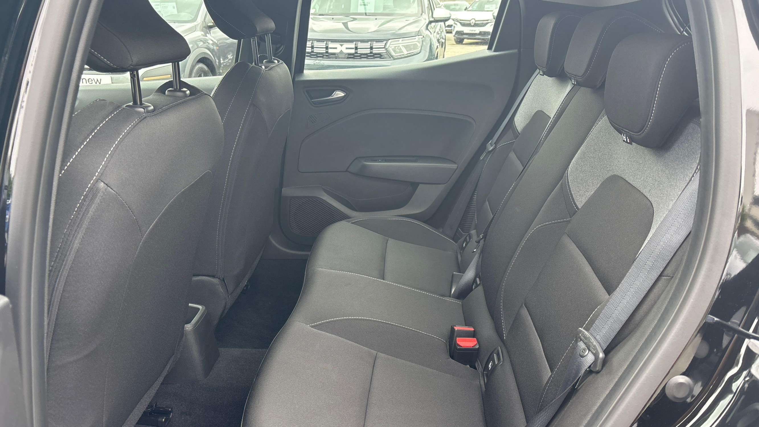 Vente en ligne Renault Clio 5 Clio E-Tech full hybrid 145 ch GSR2 au prix de 20 170 €