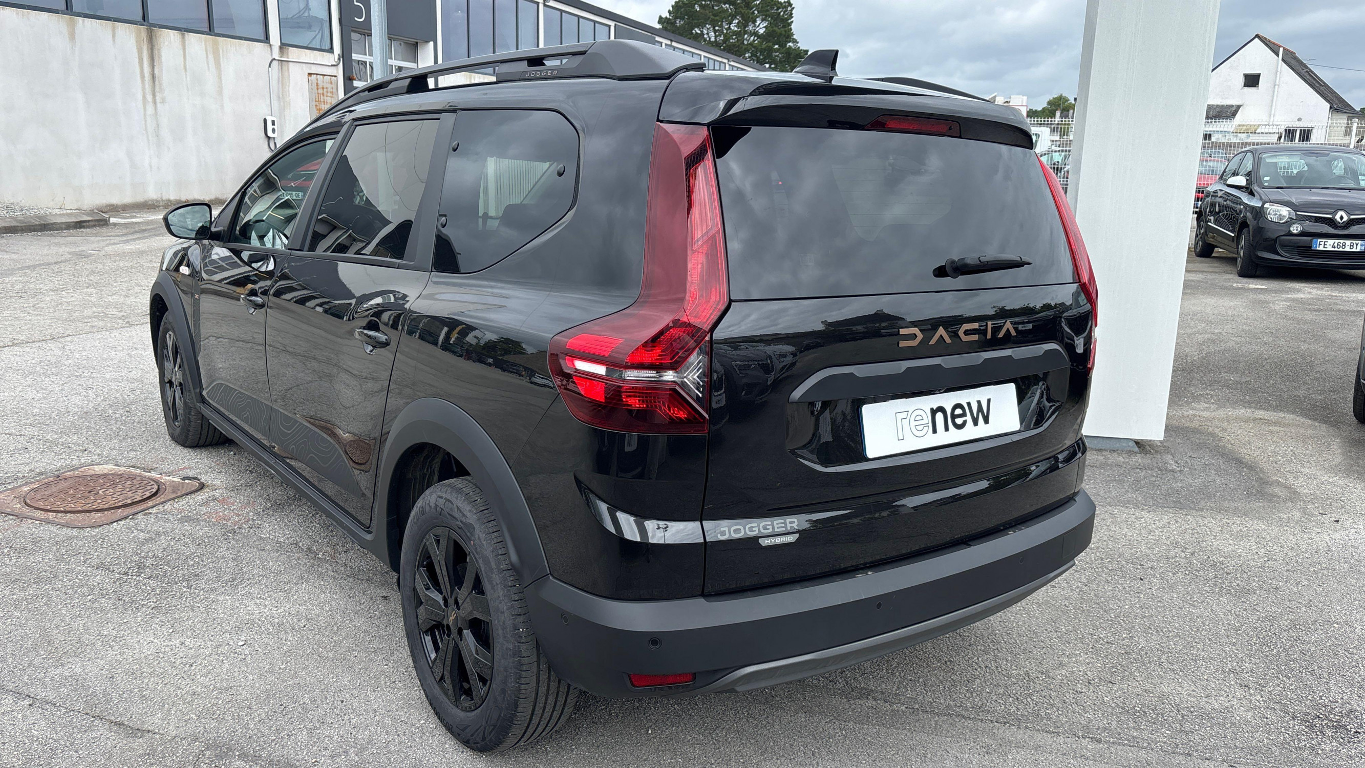 Vente en ligne Dacia Jogger  Hybrid 140 7 places GSR2 au prix de 24 990 €