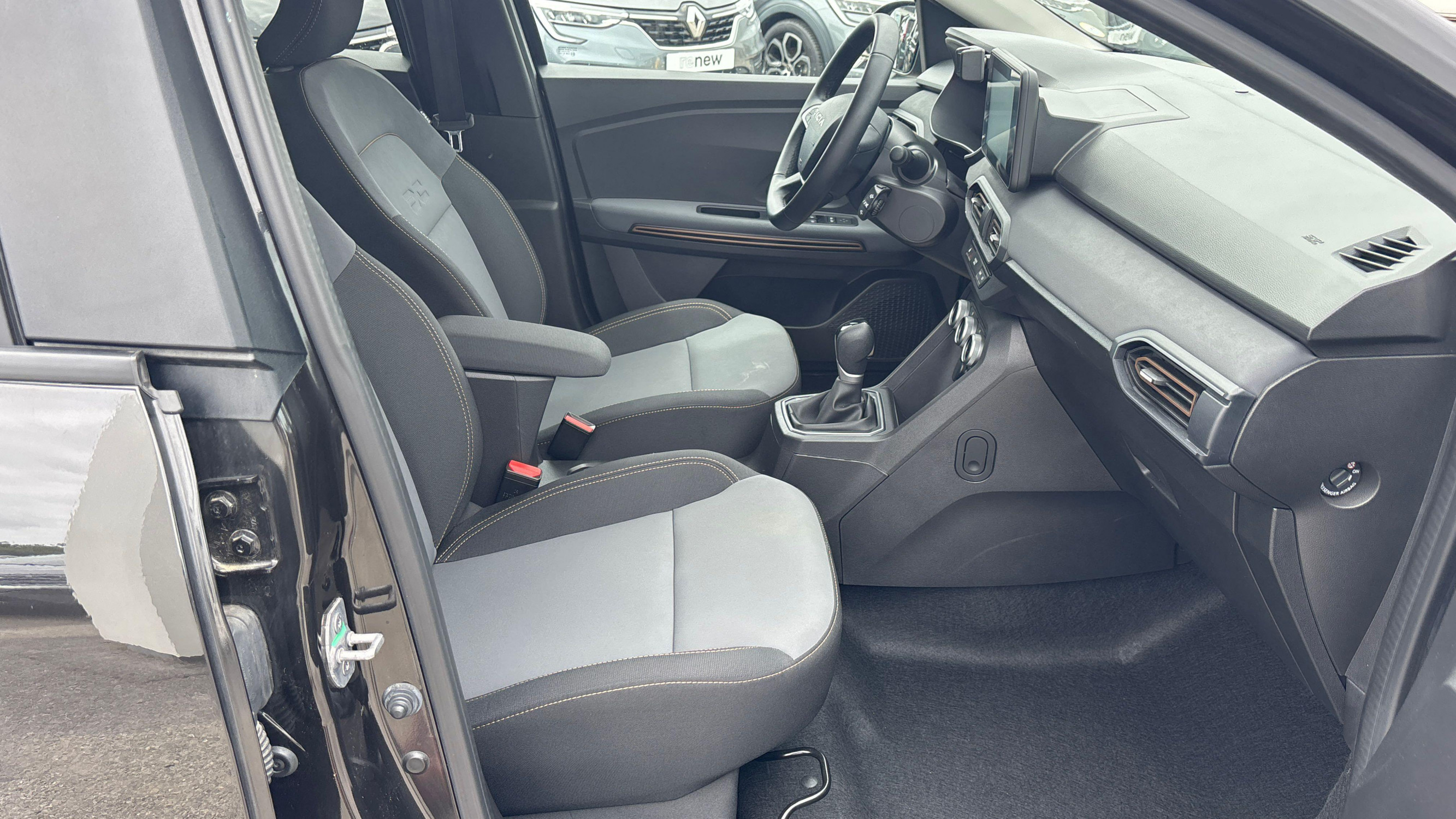 Vente en ligne Dacia Jogger  Hybrid 140 7 places GSR2 au prix de 24 990 €