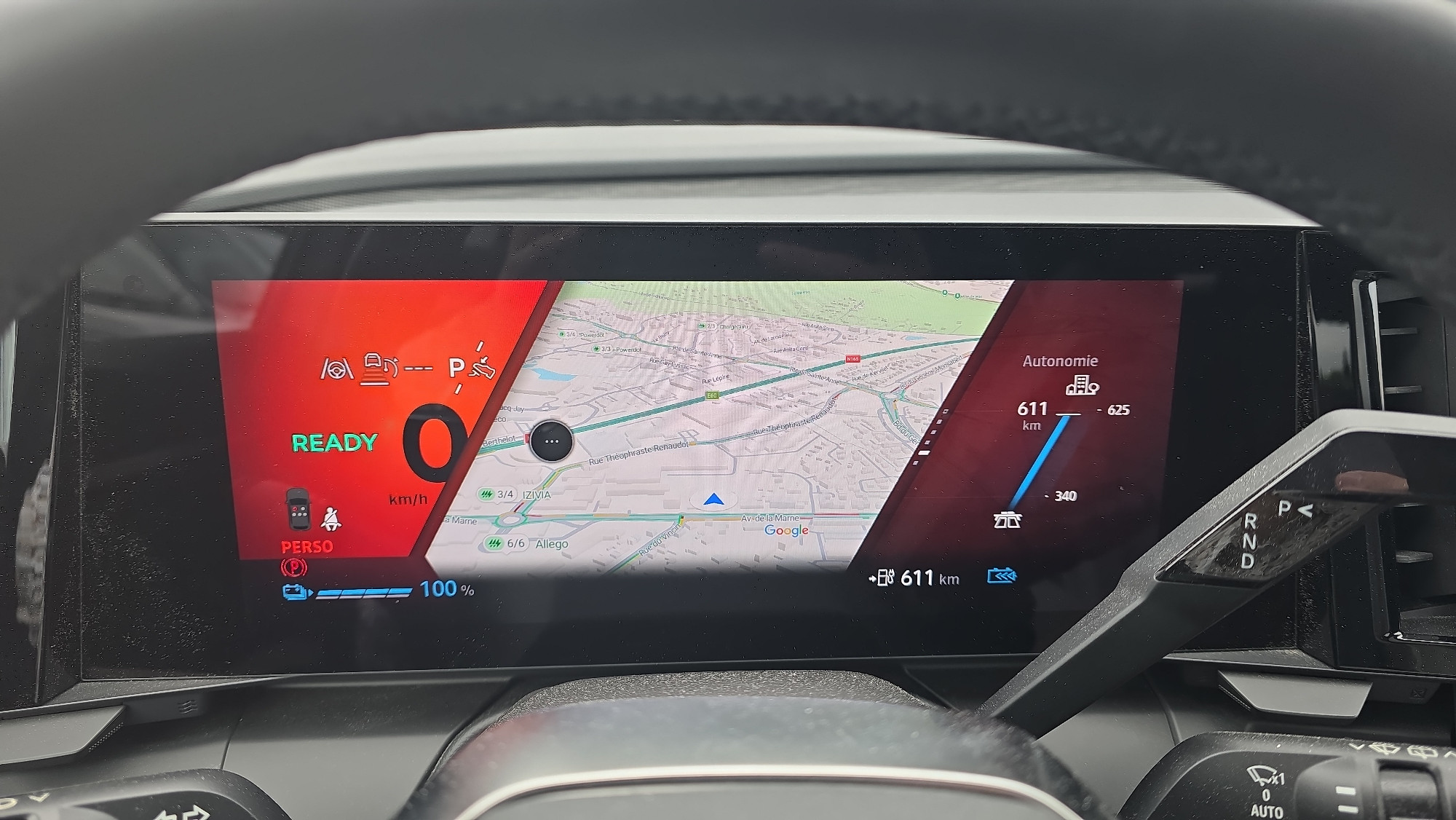 Vente en ligne Renault Scenic E-Tech Scenic E-Tech électrique 220 ch grande autonomie au prix de 40 990 €