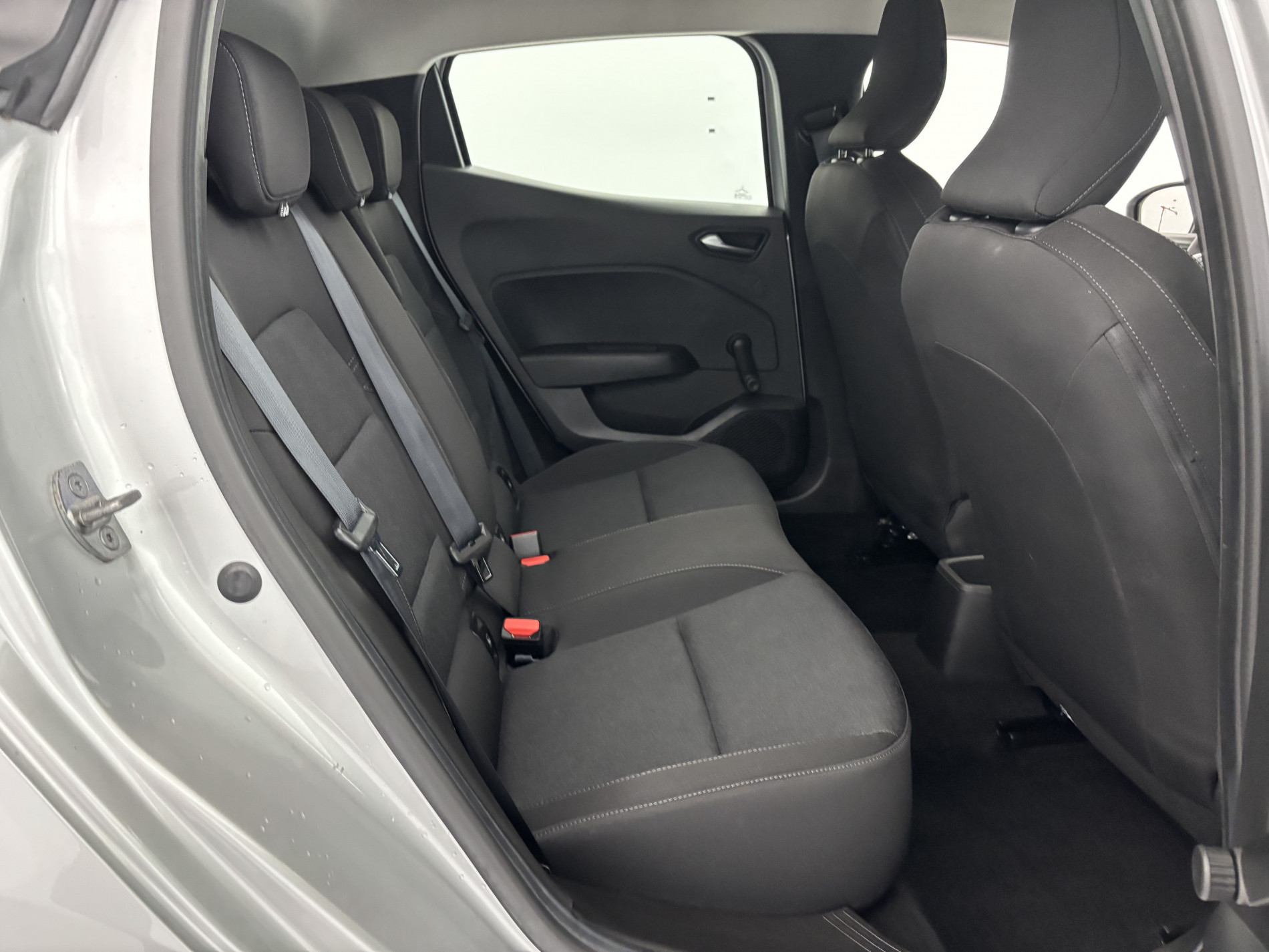 Vente en ligne Renault Clio 5 Clio TCe 90 au prix de 14 590 €