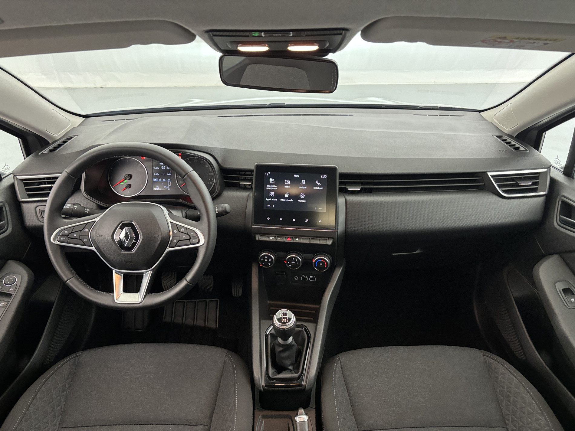 Vente en ligne Renault Clio 5 Clio TCe 90 au prix de 14 590 €