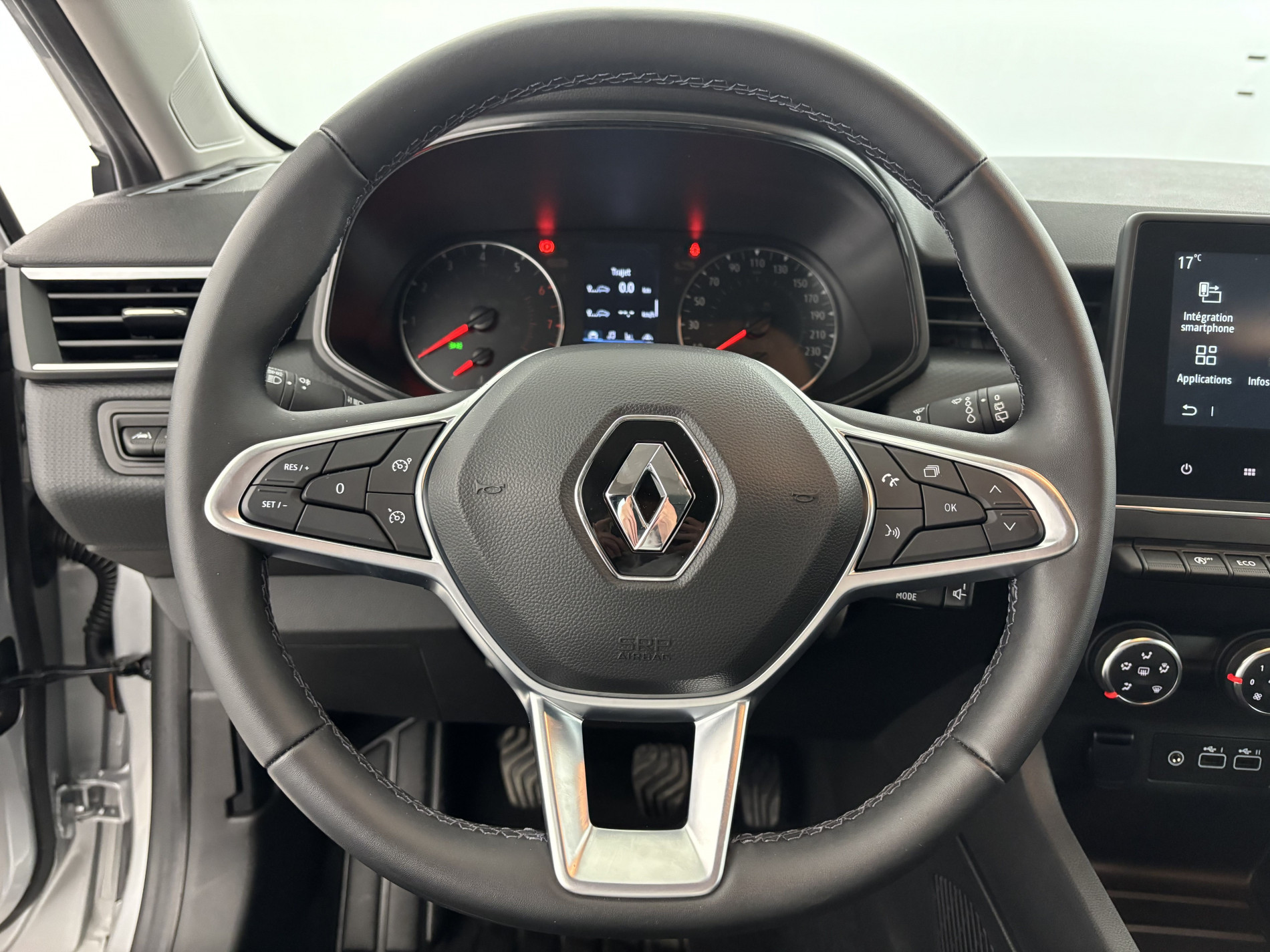 Vente en ligne Renault Clio 5 Clio TCe 90 au prix de 14 590 €
