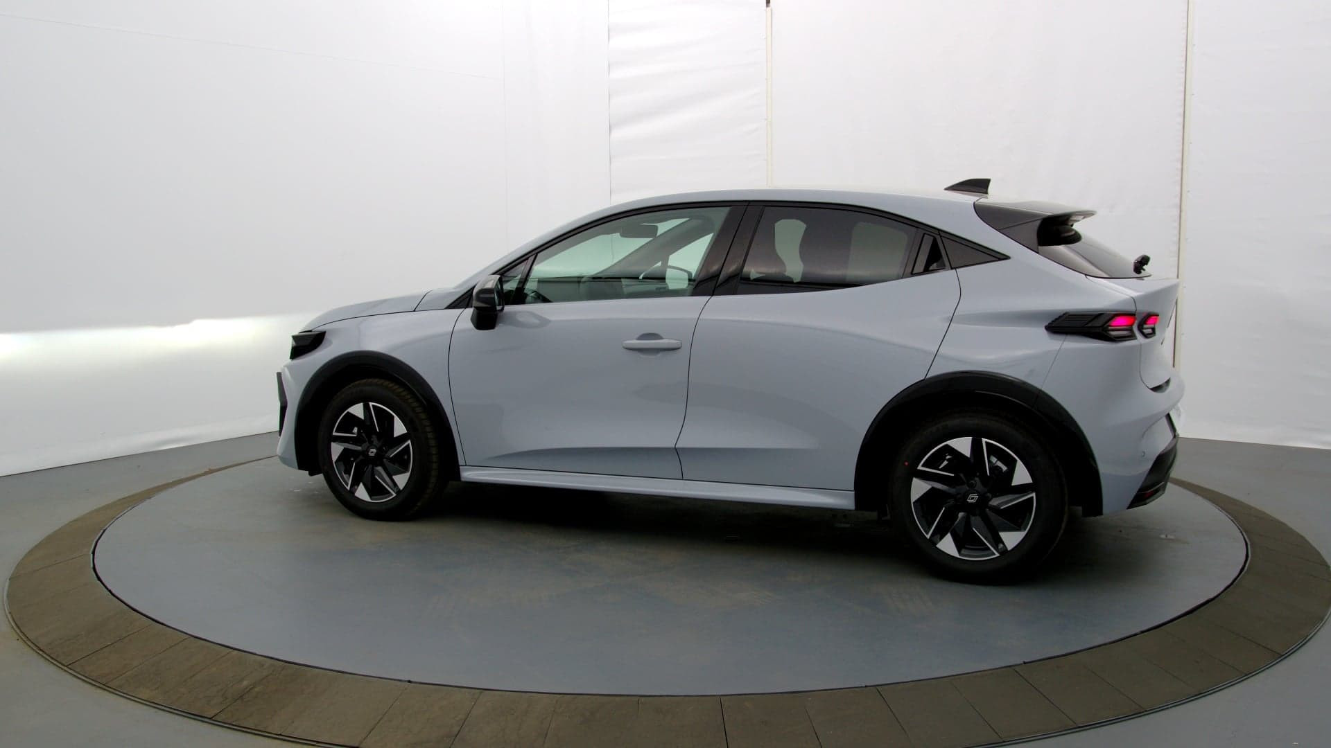 Vente en ligne Renault Clio 6 Clio TCe 115 ch au prix de 23 490 €