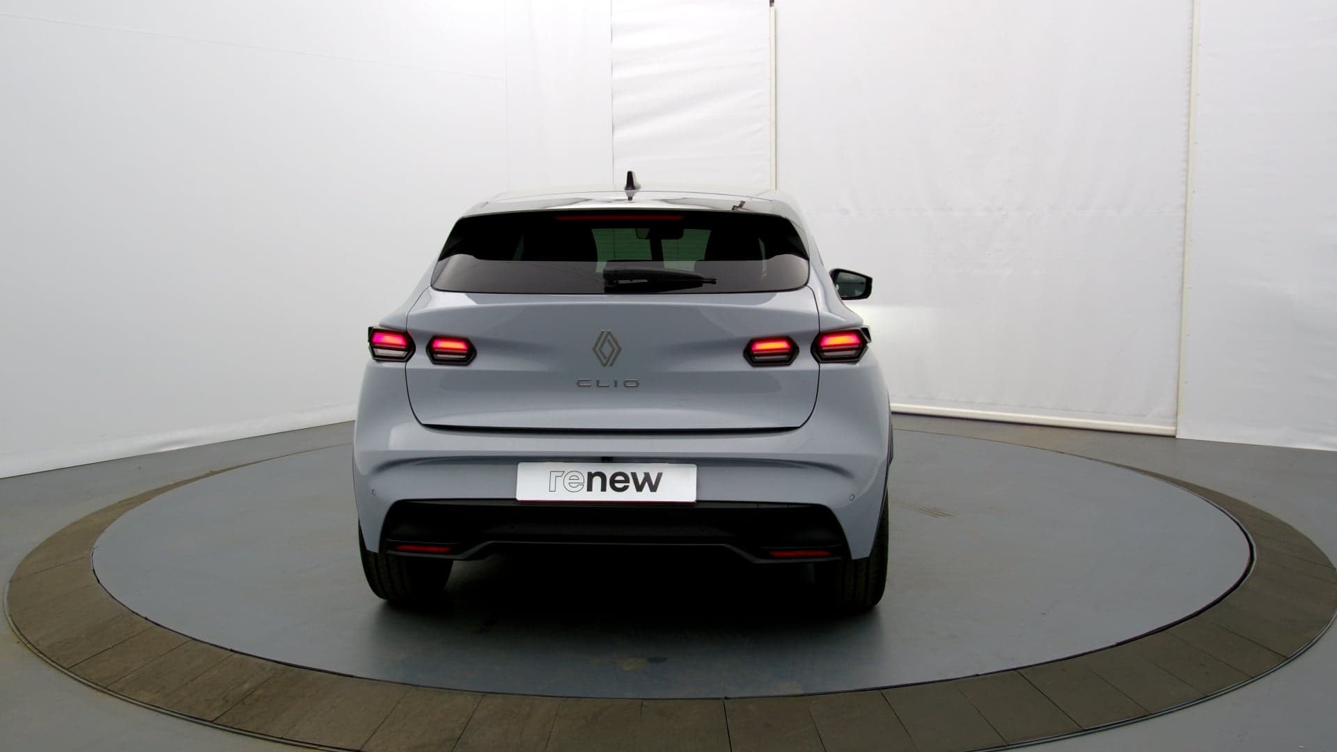 Vente en ligne Renault Clio 6 Clio TCe 115 ch au prix de 23 490 €