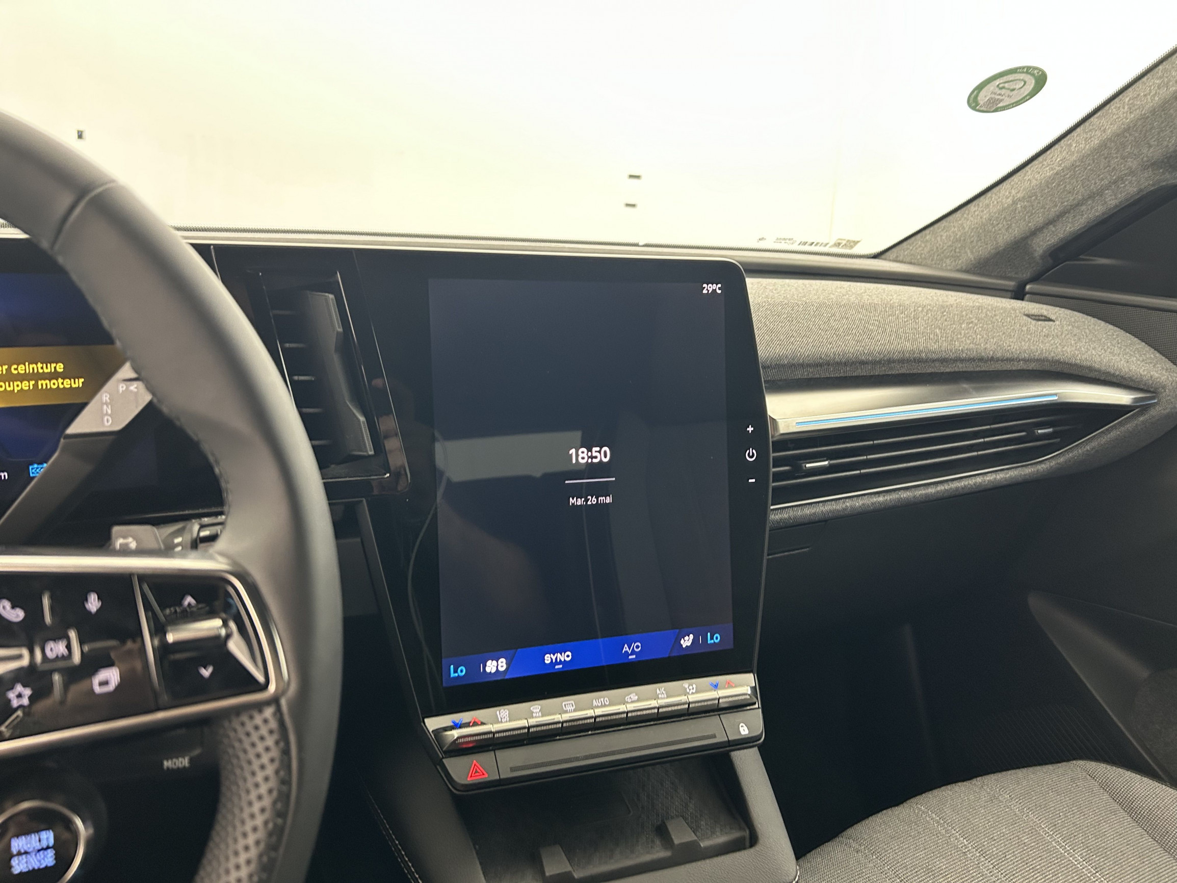 Vente en ligne Renault Scenic E-Tech Scenic E-Tech électrique 220 ch grande autonomie au prix de 38 790 €