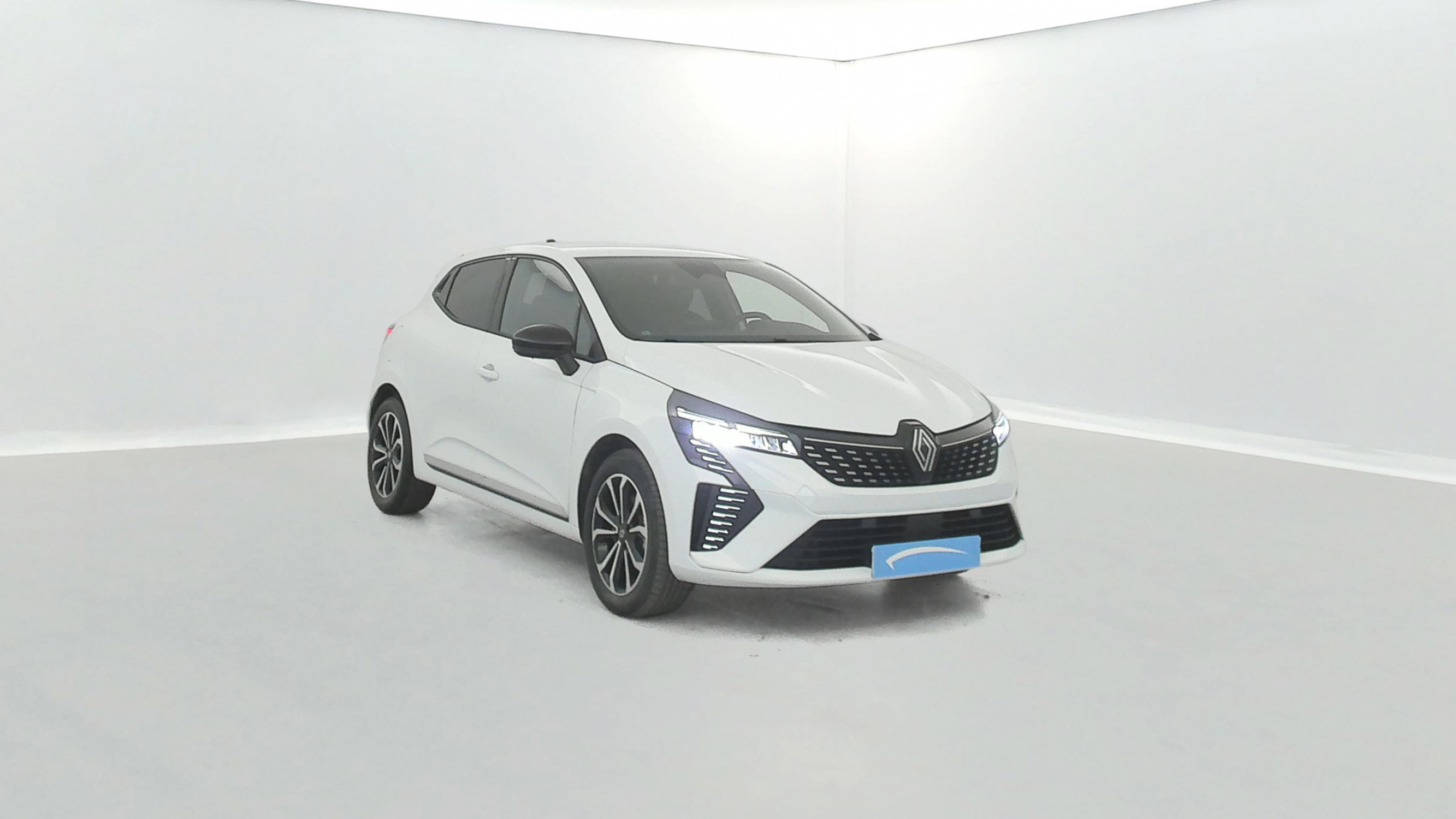 Vente en ligne Renault Clio 5 Clio E-Tech full hybrid 145 ch GSR2 au prix de 21 790 €