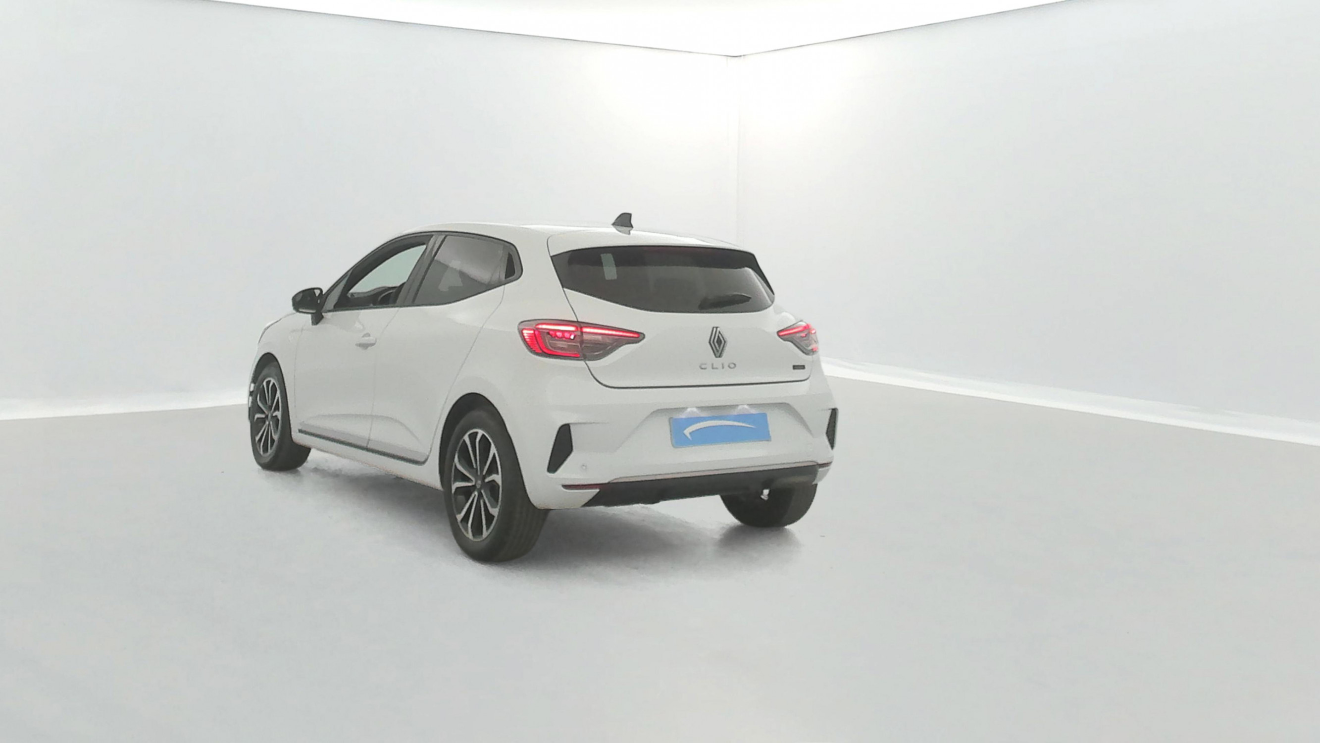 Vente en ligne Renault Clio 5 Clio E-Tech full hybrid 145 ch GSR2 au prix de 21 790 €