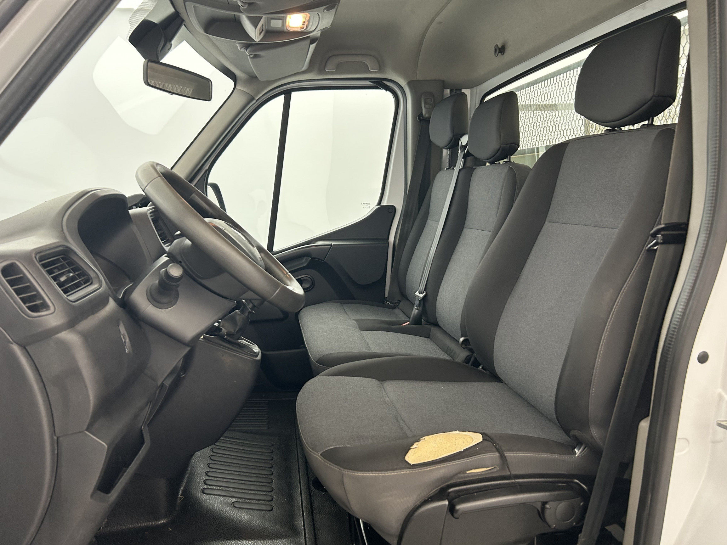 Vente en ligne Renault Master 3 Châssis Cabine MASTER CC PROP RJ3500 L3 ENERGY DCI 145 au prix de 24 990 €