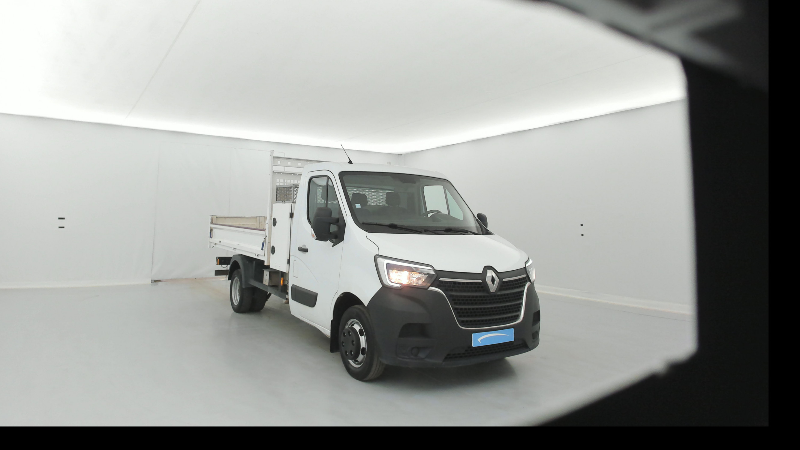 Vente en ligne Renault Master 3 Châssis Cabine MASTER CC PROP RJ3500 L3 ENERGY DCI 145 au prix de 24 990 €