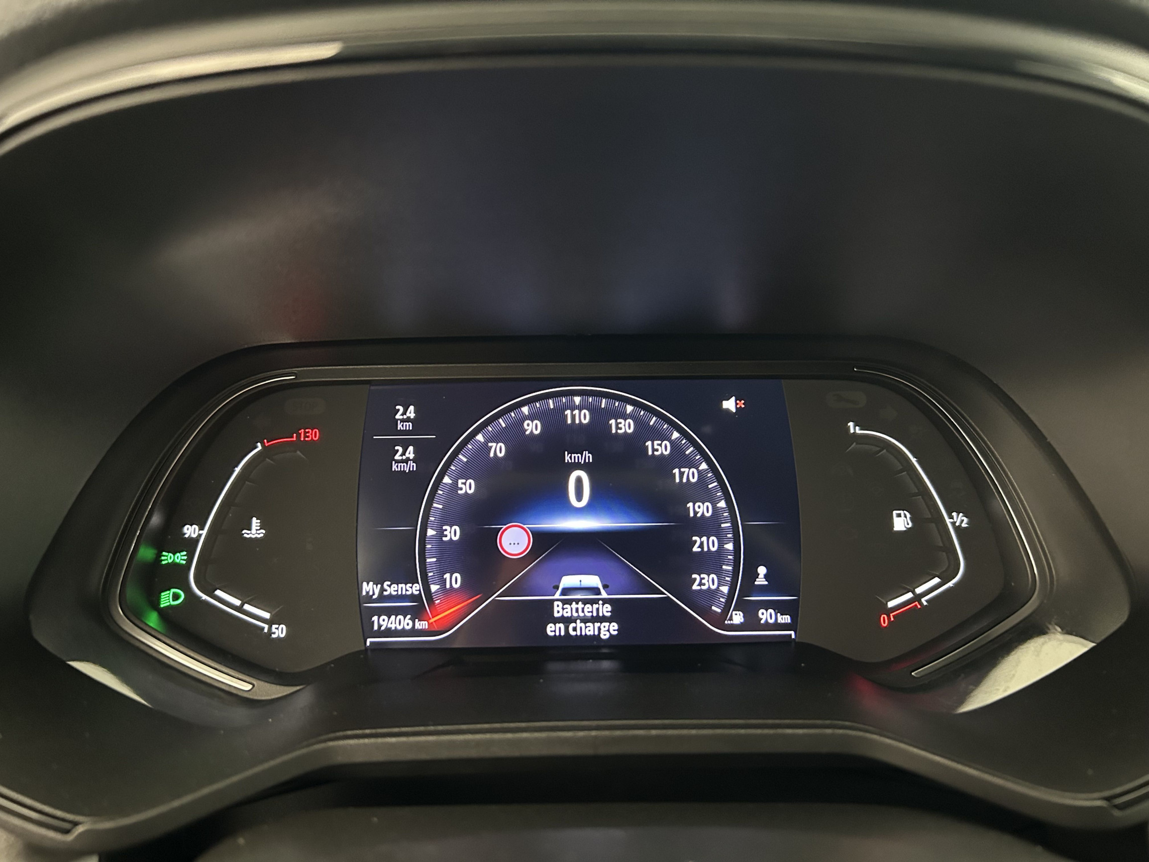 Vente en ligne Renault Clio 5 Clio TCe 90 - 21N au prix de 15 290 €