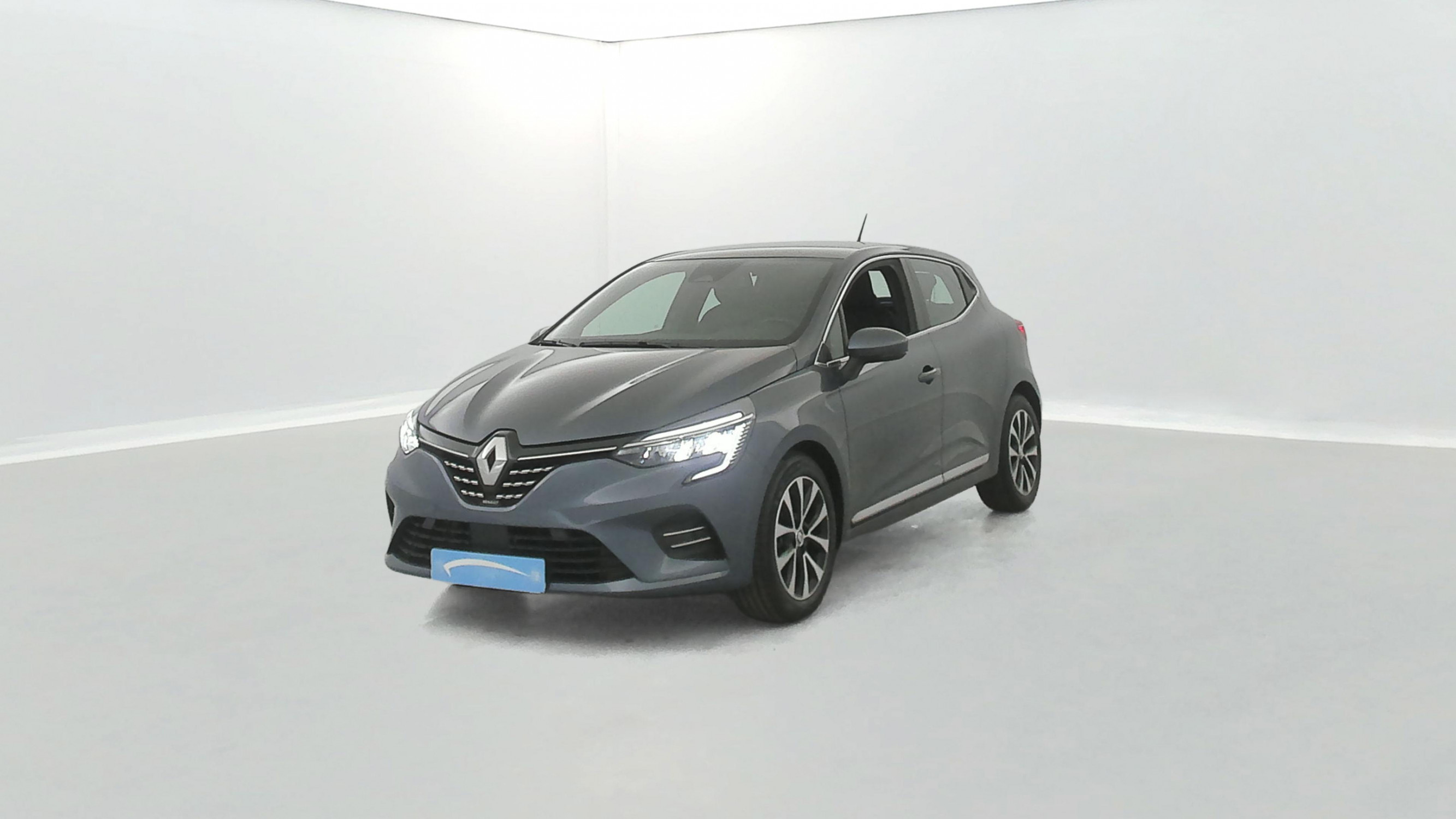 Renault Clio 5 Clio TCe 90 - 21N occasion de 2022 en vente à Vannes