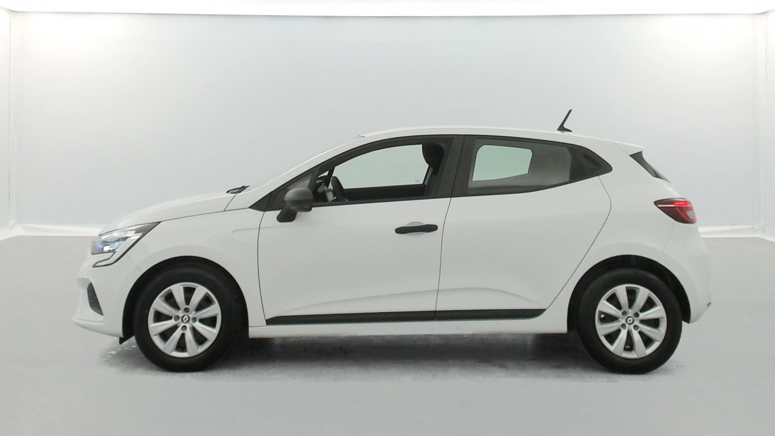 Vente en ligne Renault Clio 5 Clio SCe 65 au prix de 11 960 €