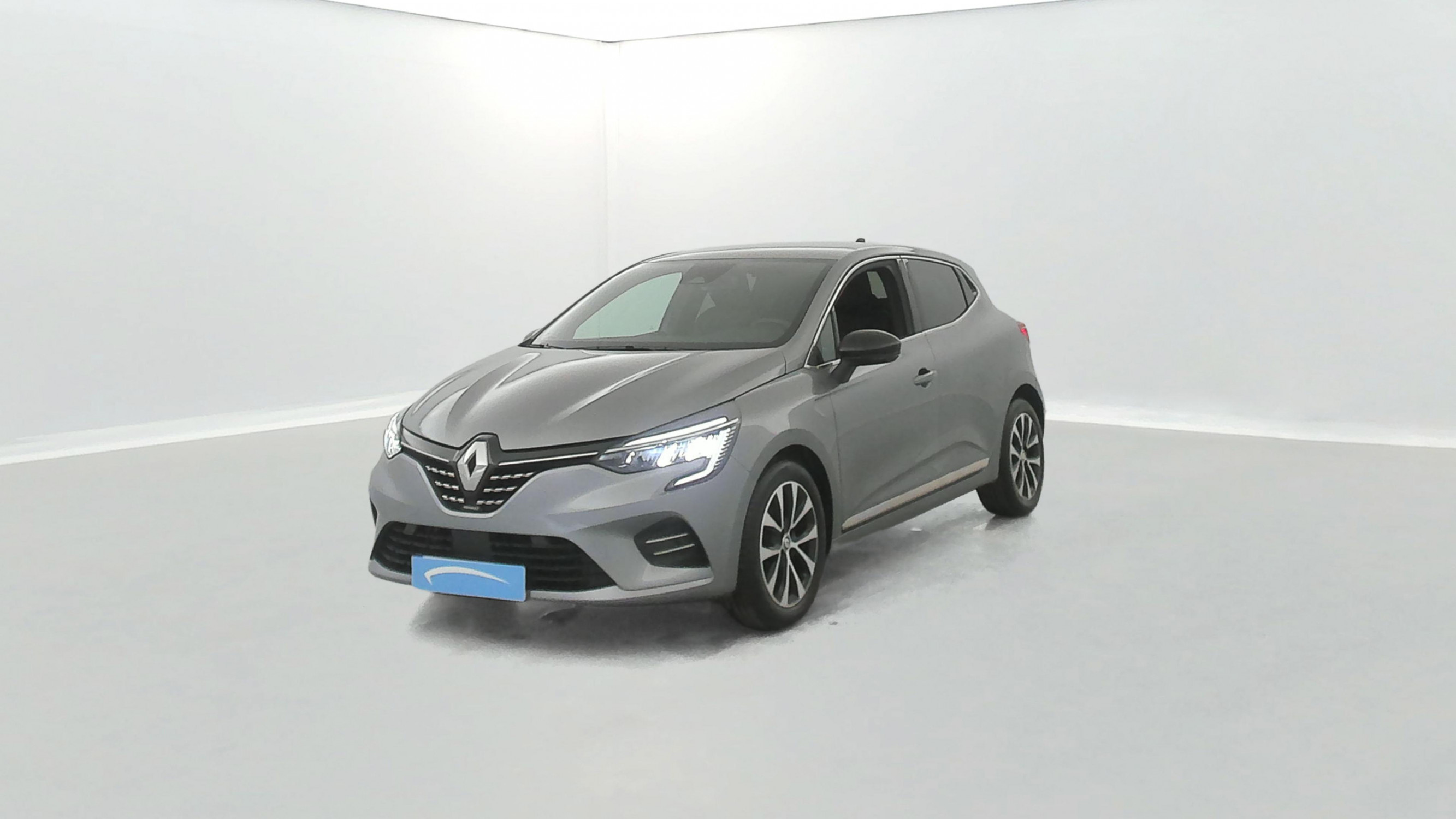 Renault Clio 5 Clio TCe 90 occasion de 2023 en vente à Vannes