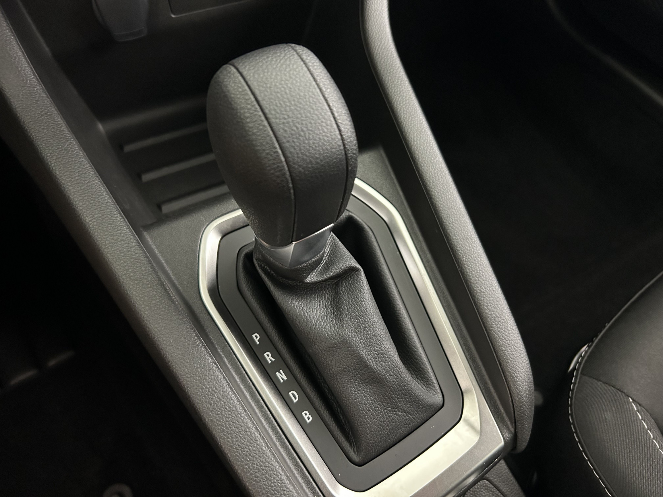 Vente en ligne Renault Clio 5 Clio E-Tech full hybrid 145 ch GSR2 au prix de 19 890 €