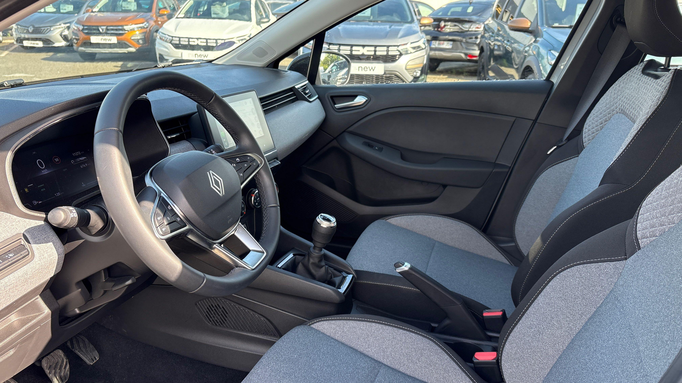 Vente en ligne Renault Clio 5 Clio Eco-G 100 ch GSR2 au prix de 16 370 €