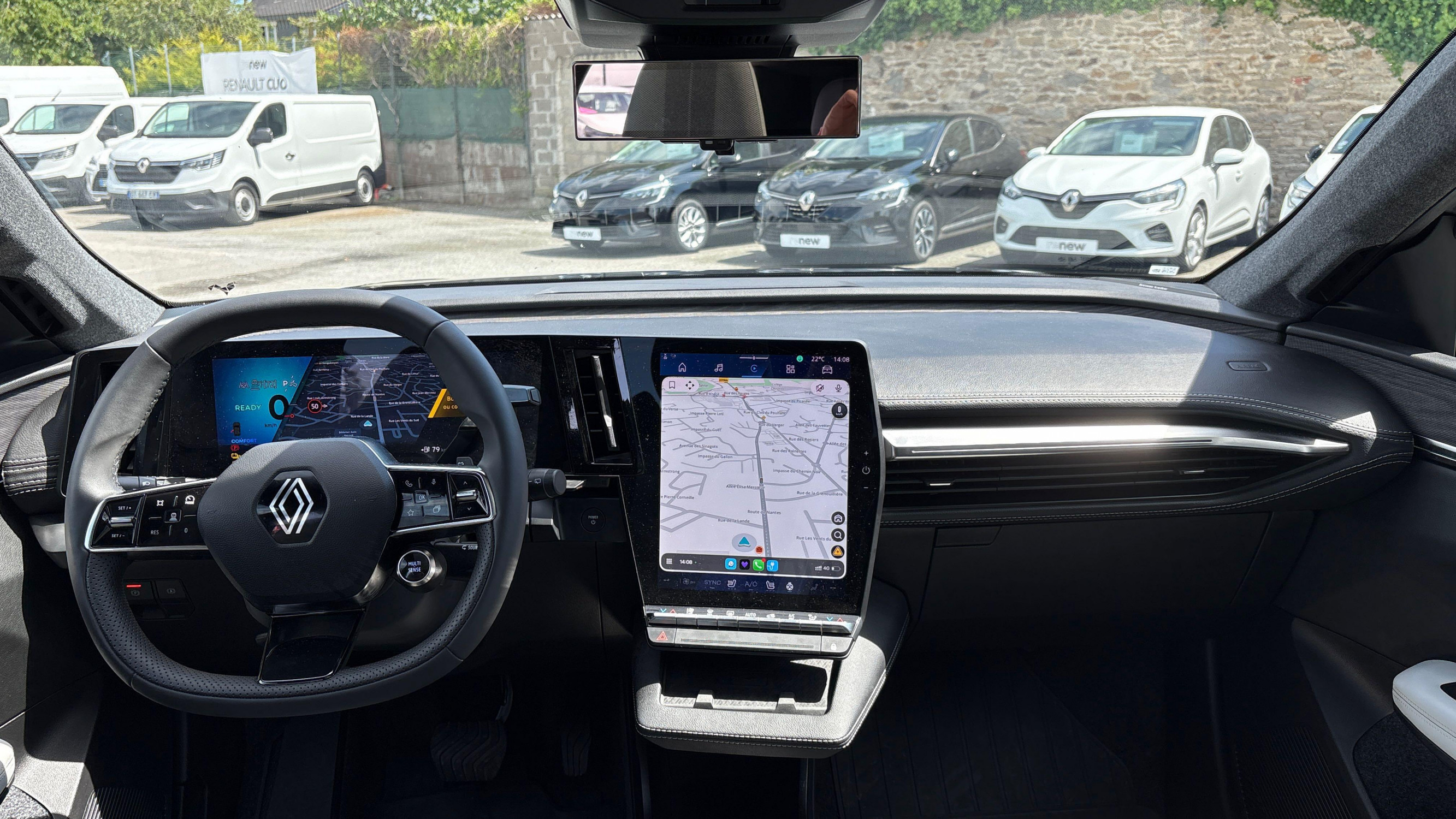 Vente en ligne Renault Scenic E-Tech  220 ch grande autonomie au prix de 42 990 €