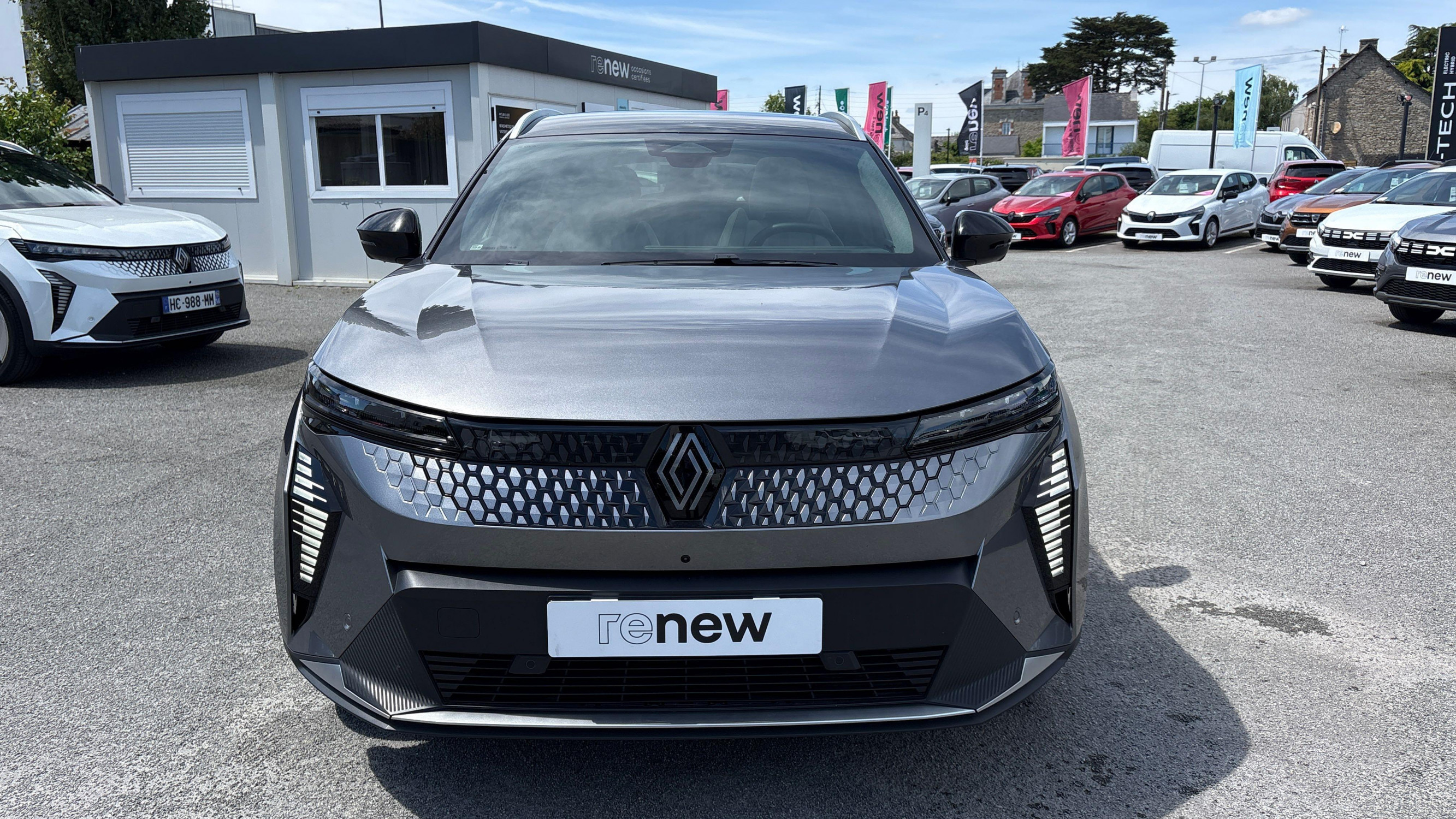 Vente en ligne Renault Scenic E-Tech  220 ch grande autonomie au prix de 42 990 €
